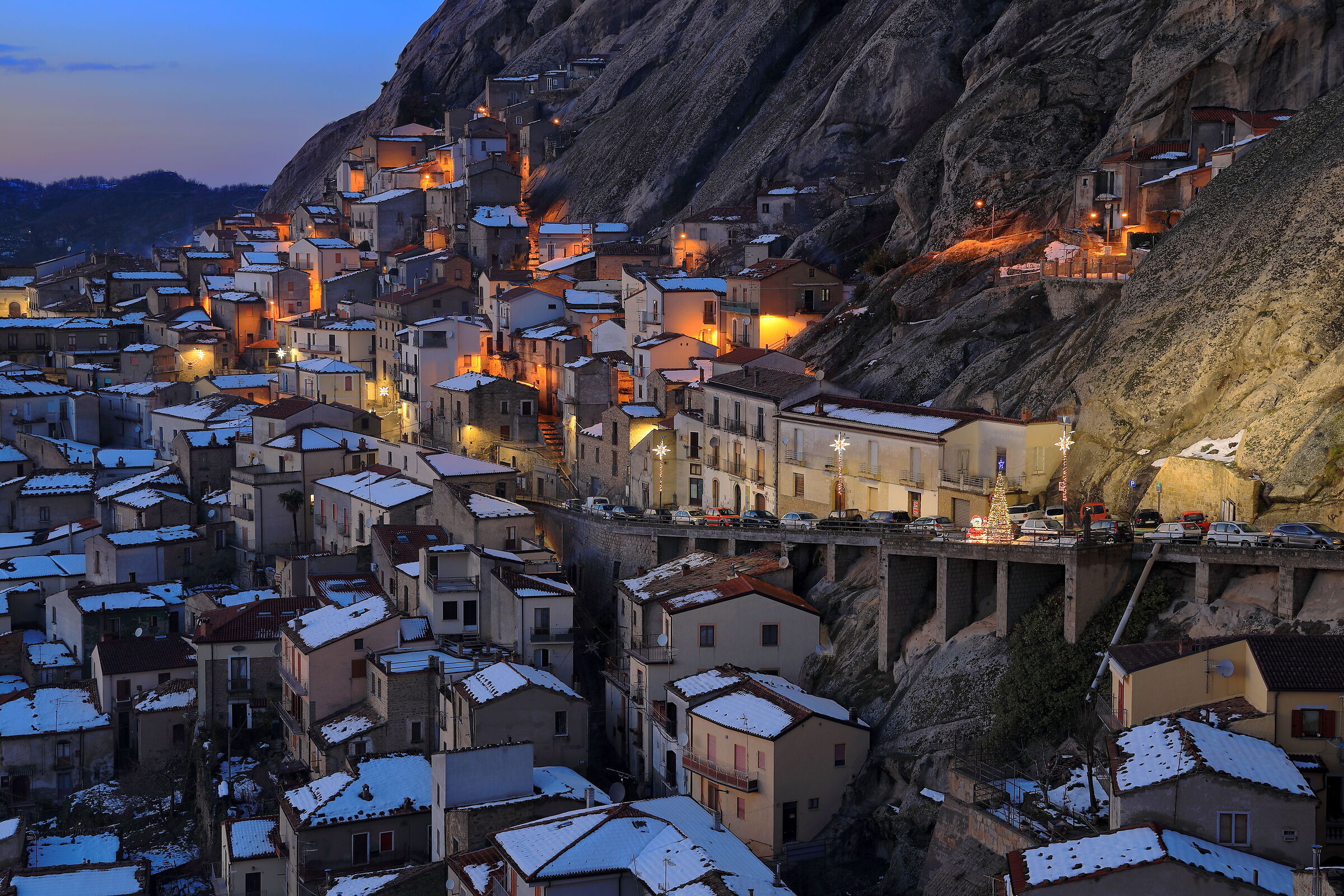 Incastonate nella roccia