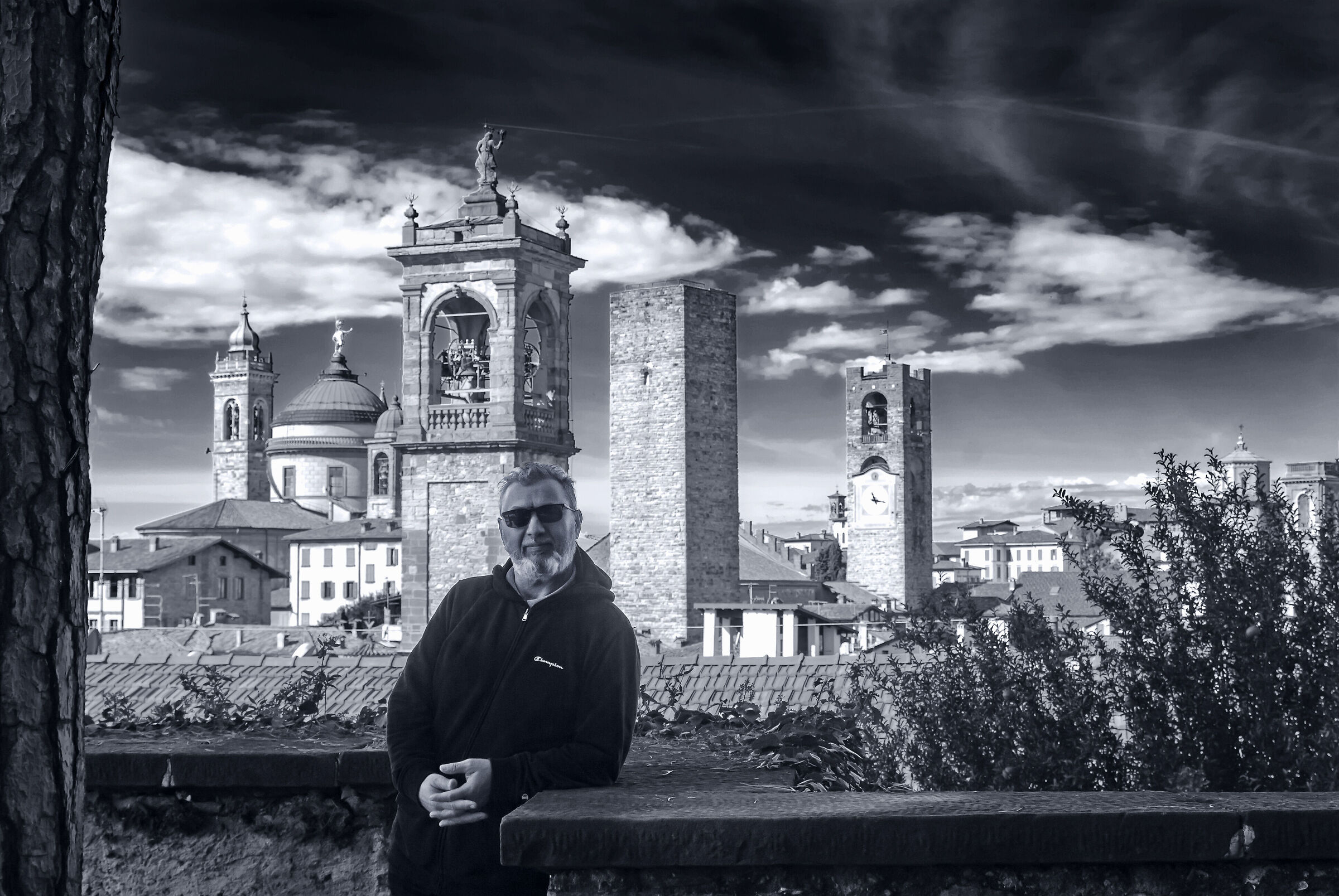 A L T  _  Modello in zona Bergamo  _ :-) (-: _