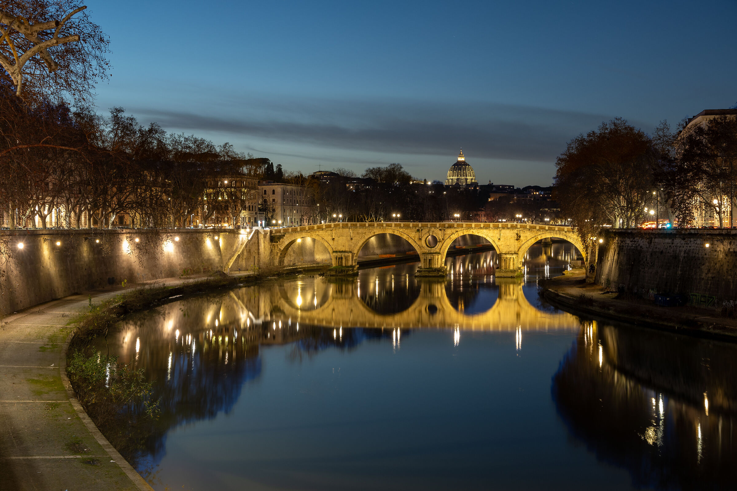Ponte Sisto all'ora blu