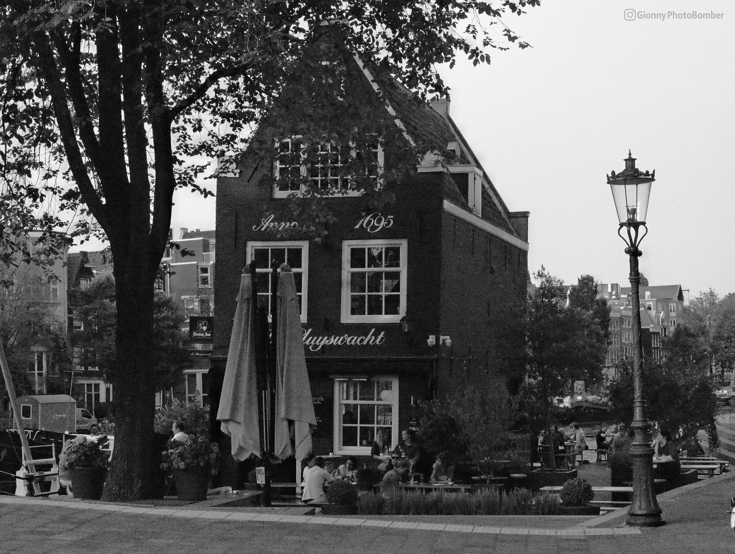 L'errore diventa retro