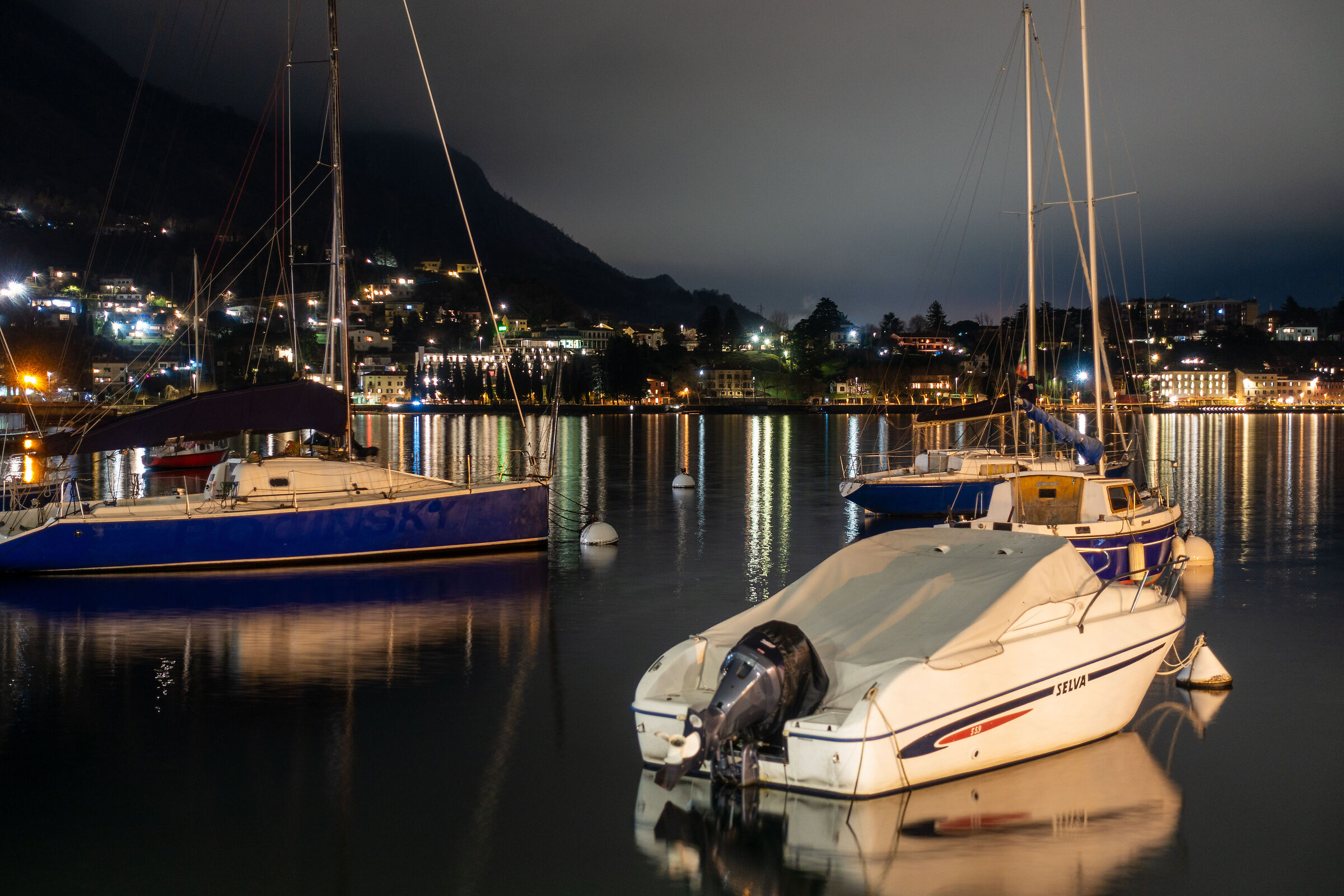 Glimpses of Lecco