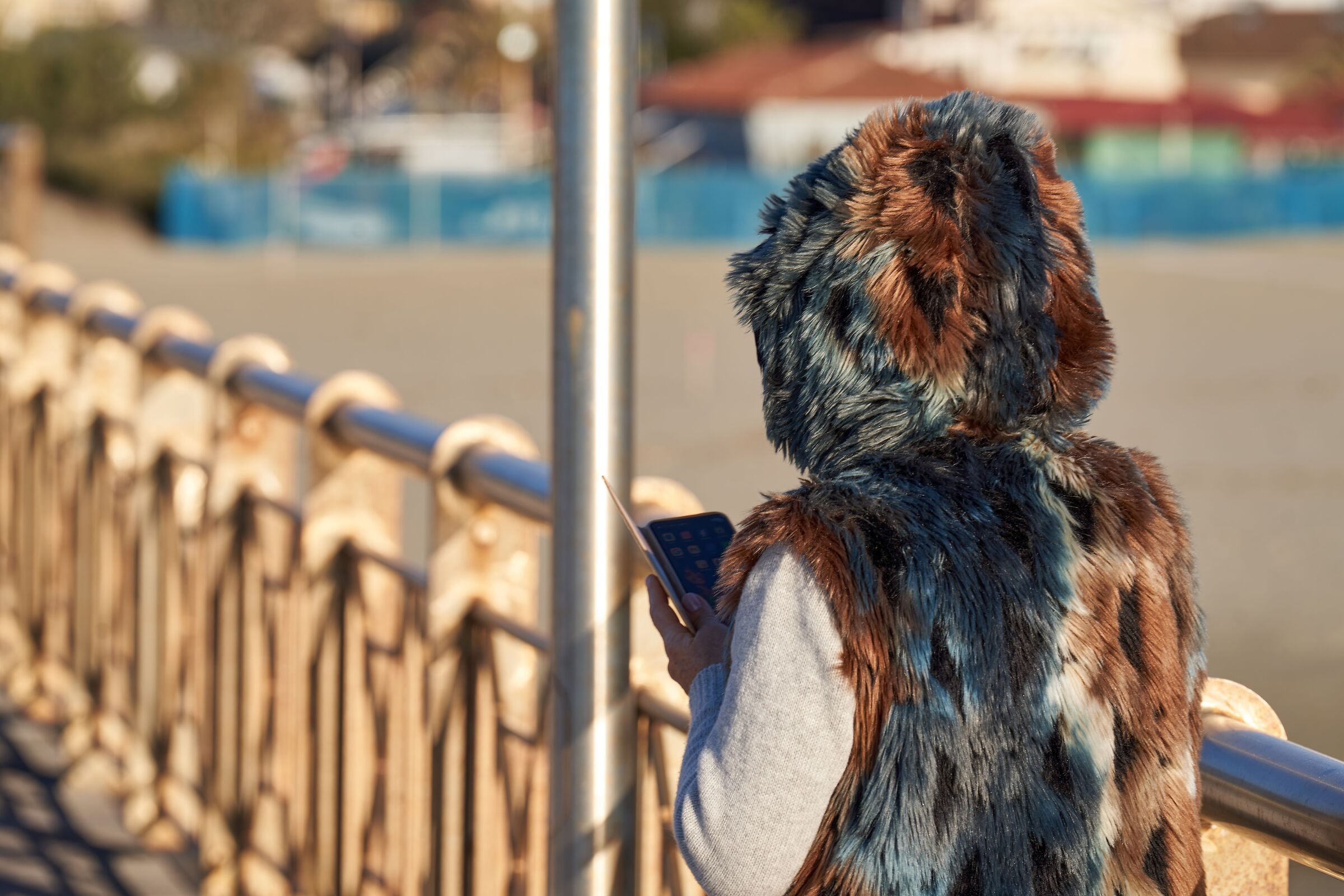 Tutti al cellulare 2