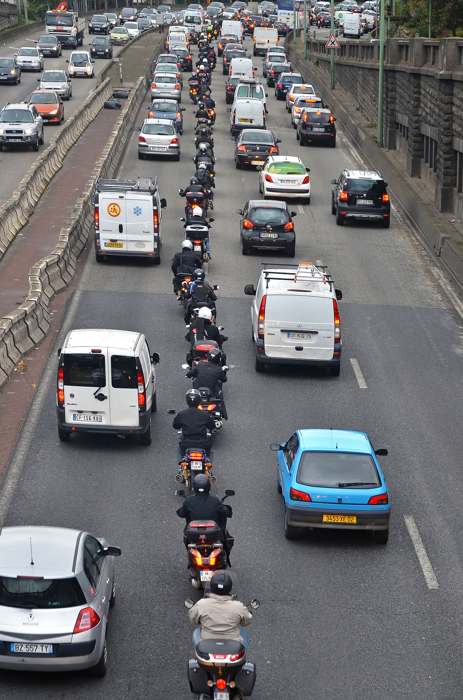 scooter a Parigi
