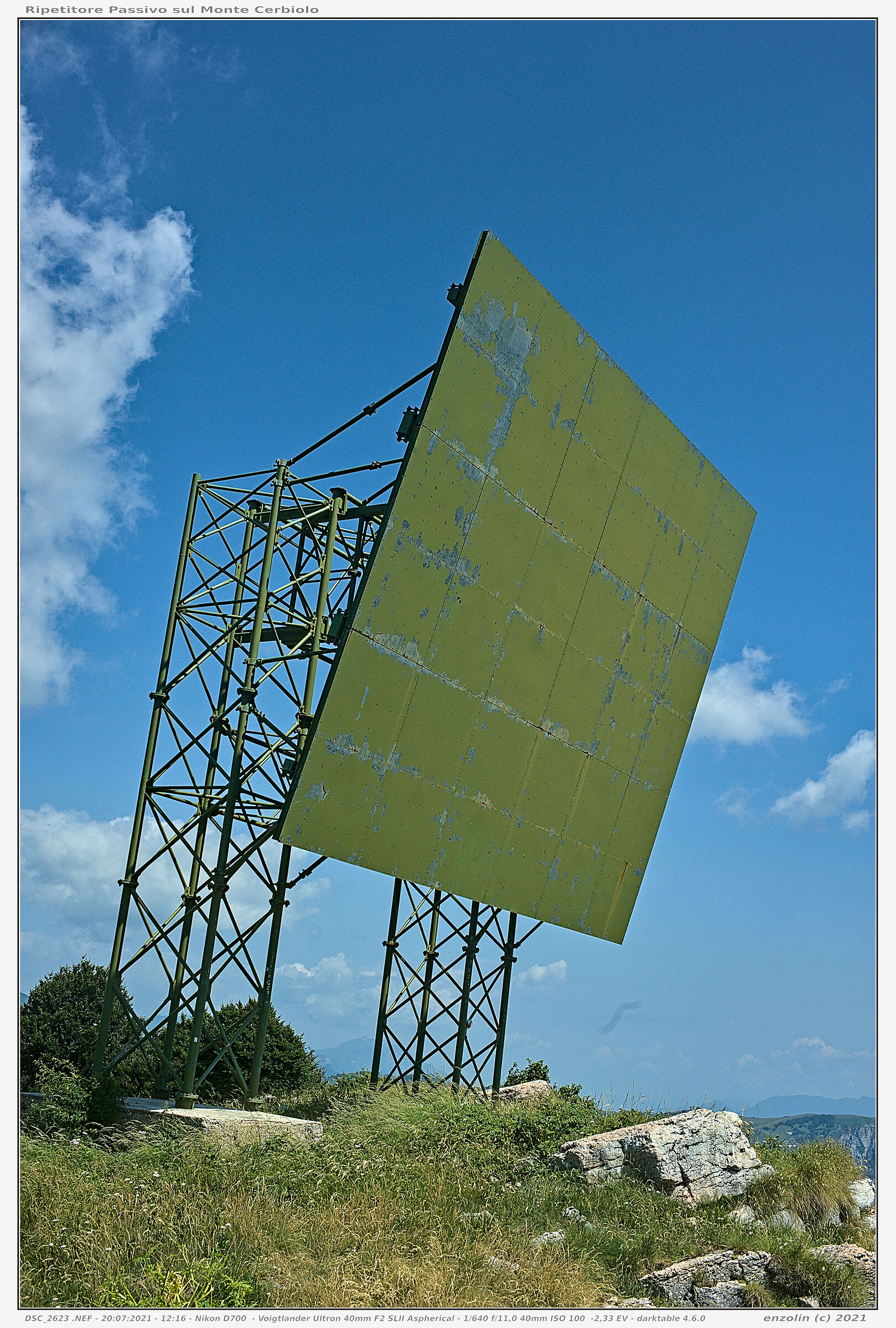 Passive Repeater on Monte Cerbiolo