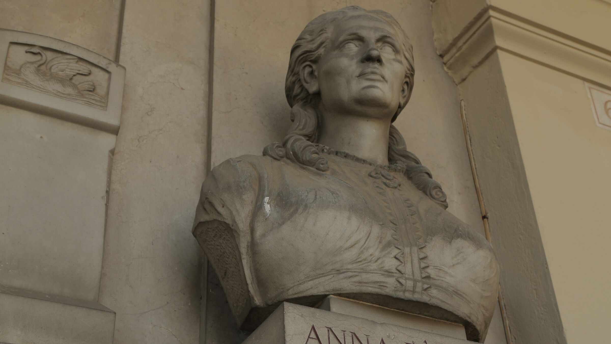 Bonazinga D'Amico tomb in the cemetery of Bologna