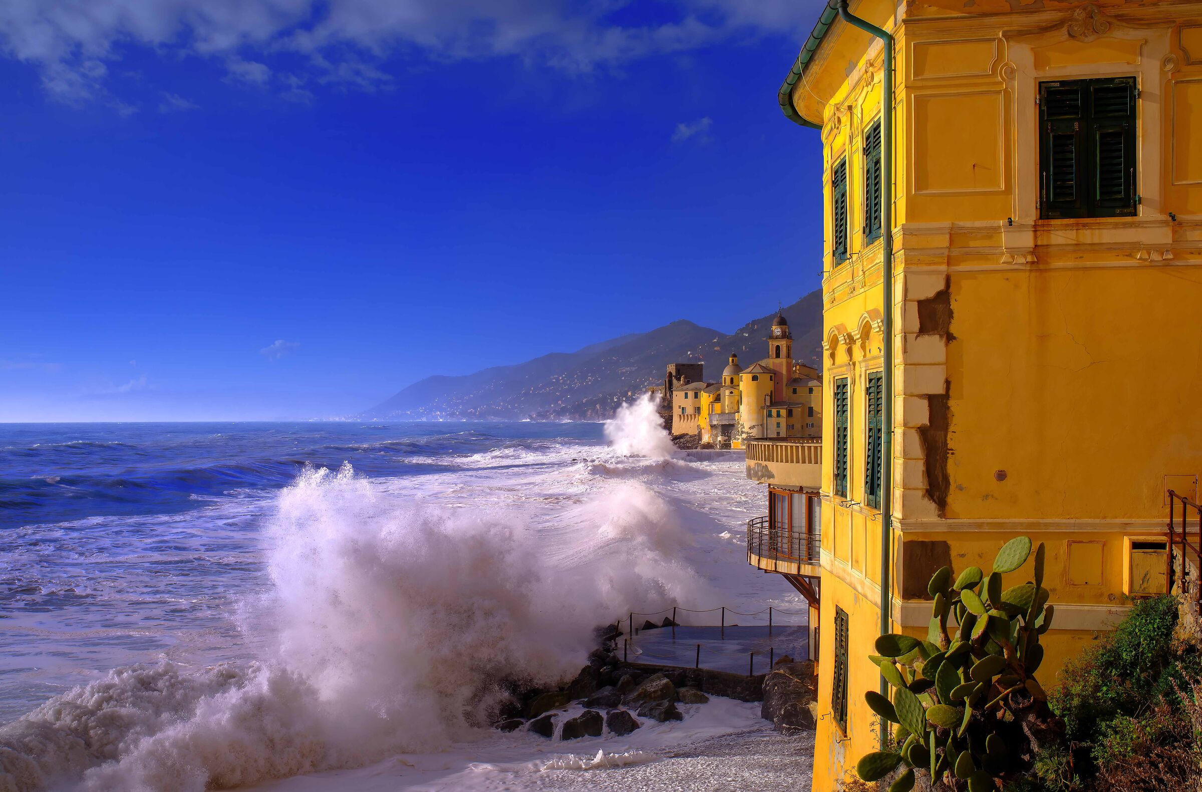 Camogli-Another perspective
