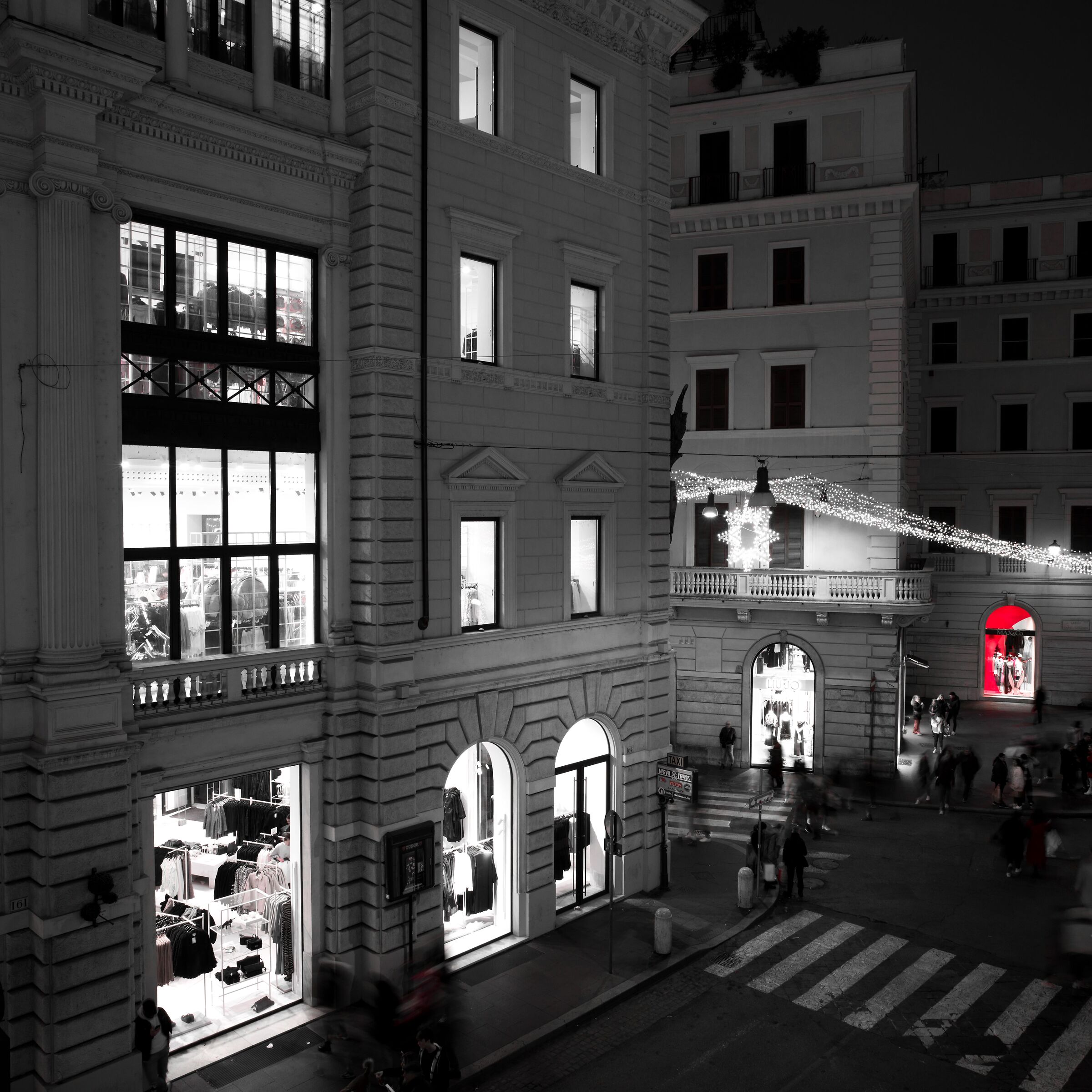 Piazza Goldoni. Roma