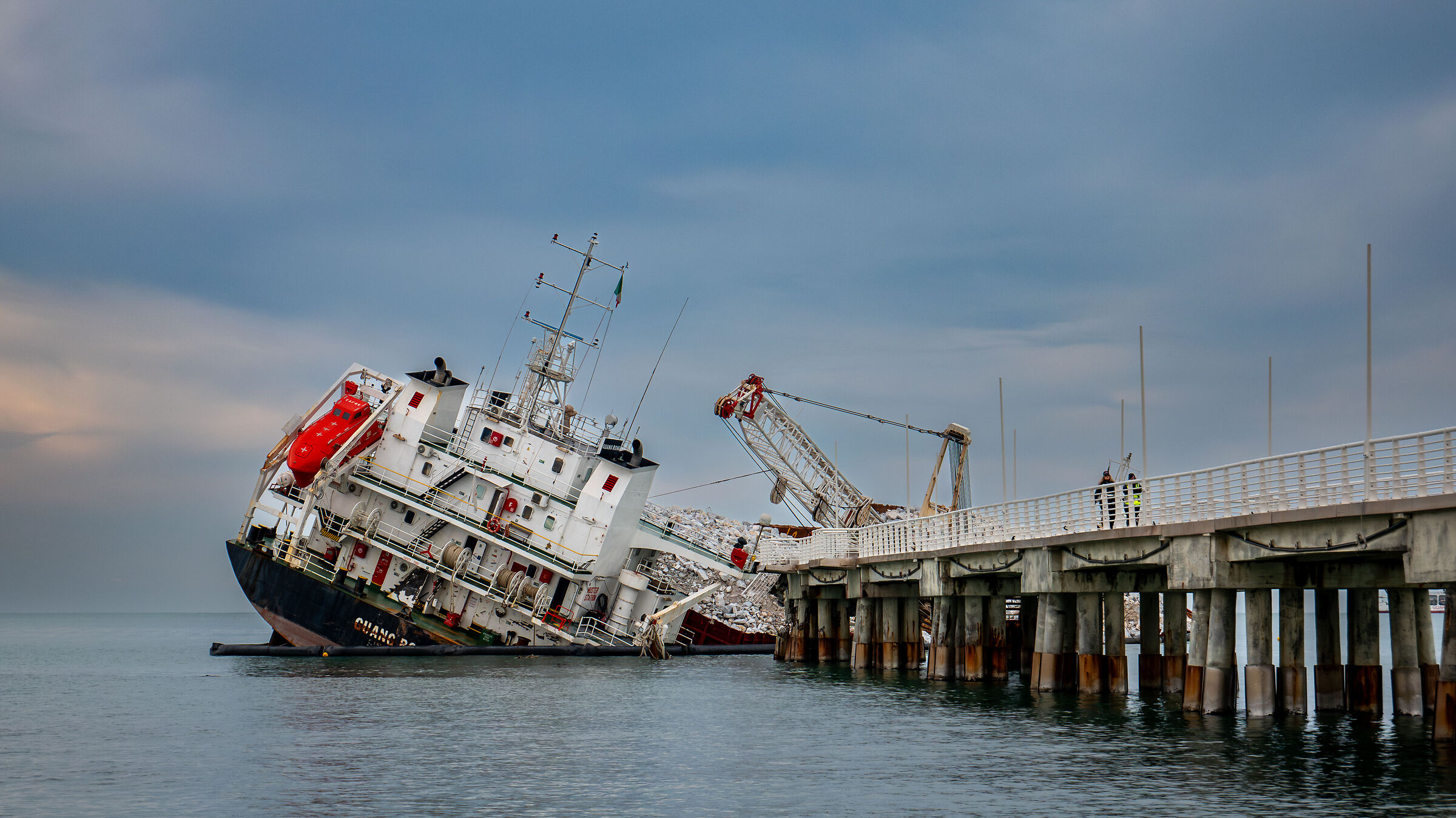 Guang Rong shipwreck
