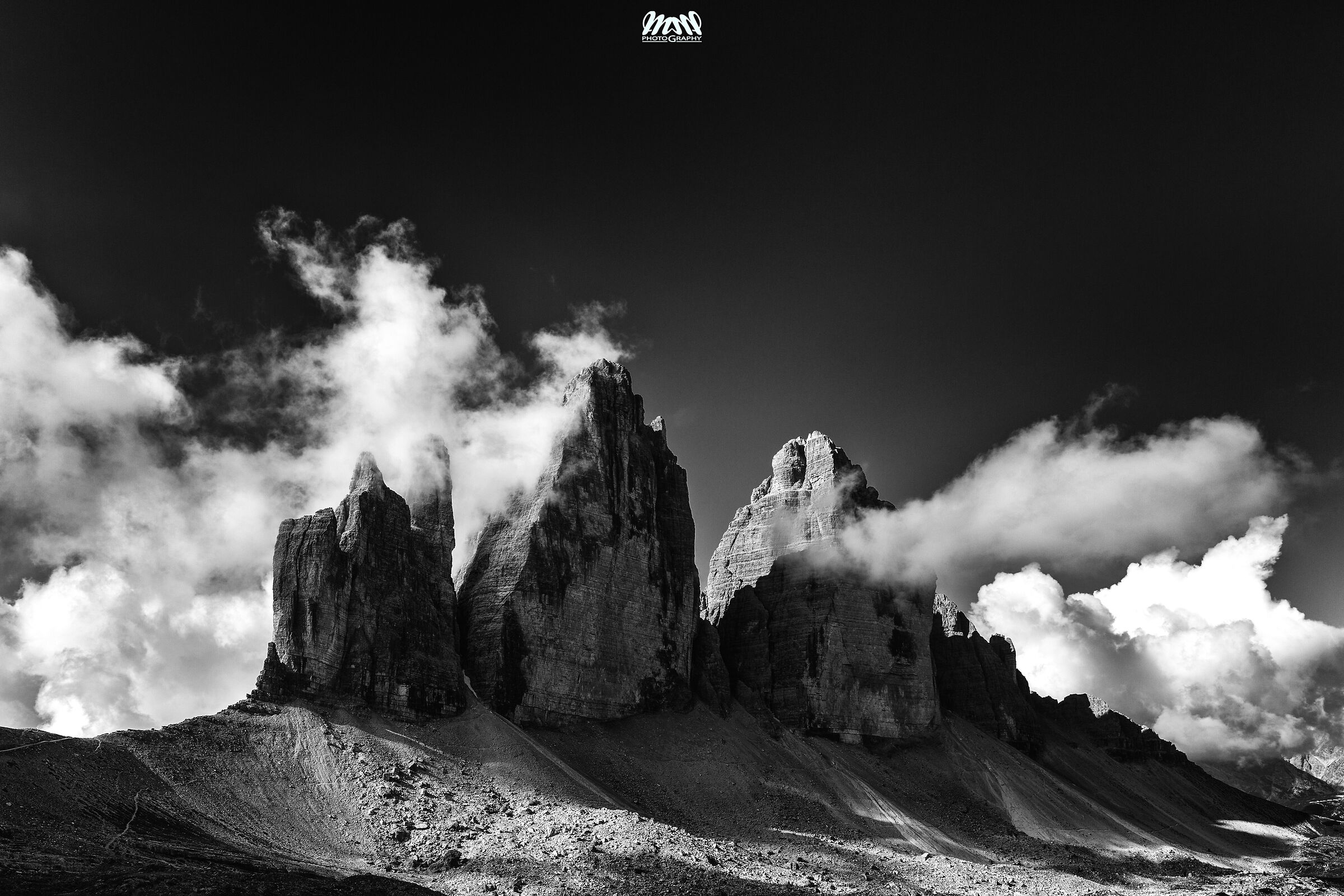 Con la Testa fra le Nuvole