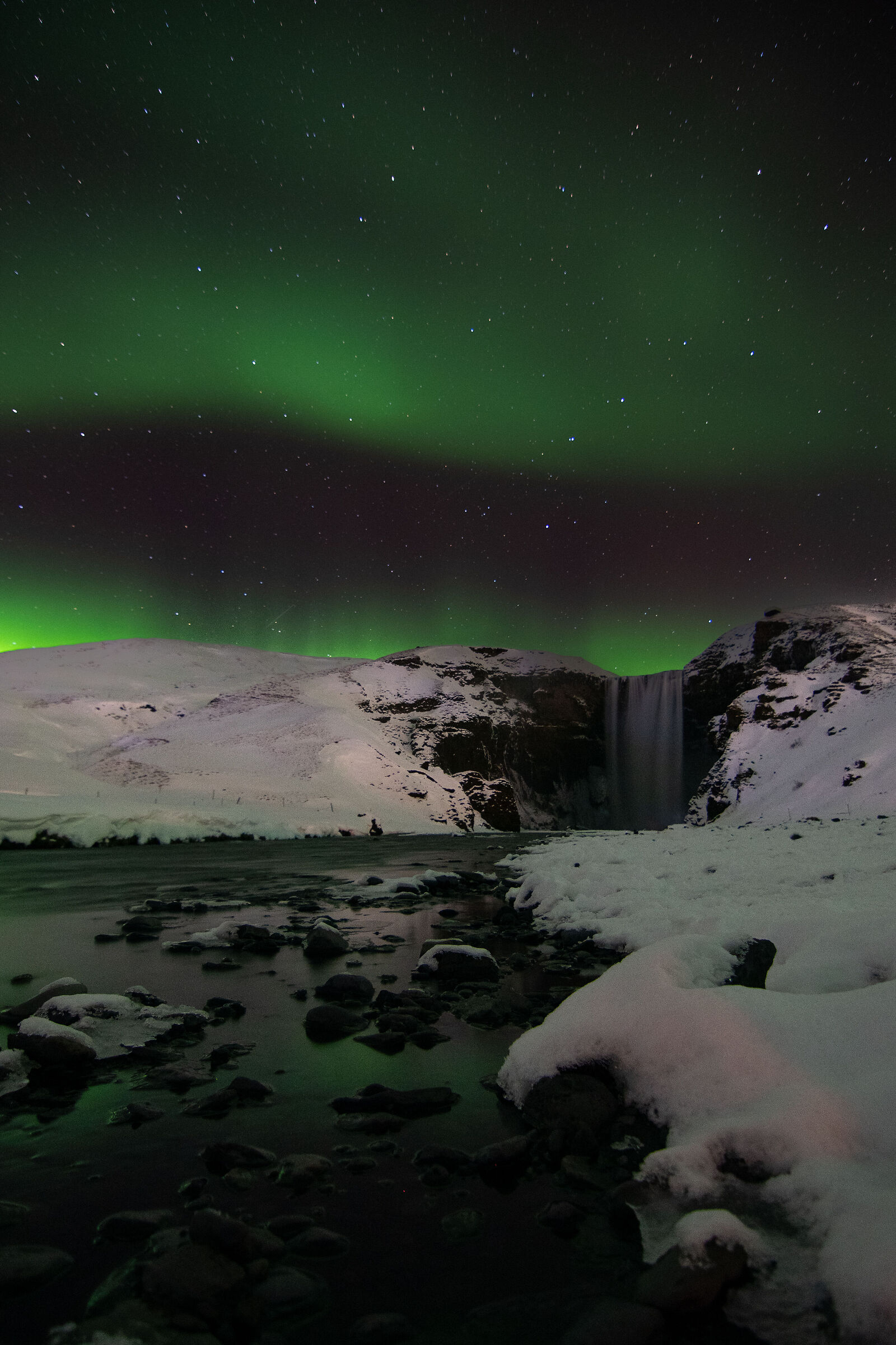 Aurora a Skogafoss