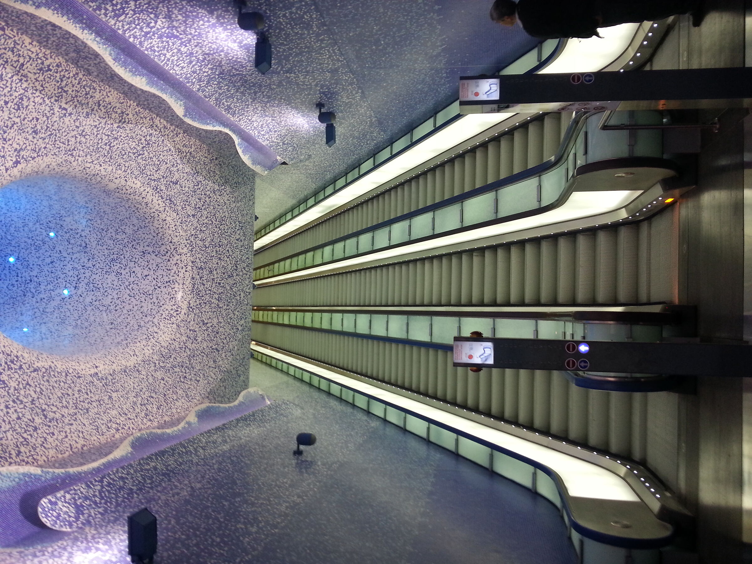 Napoli. Stazione metro toledo
