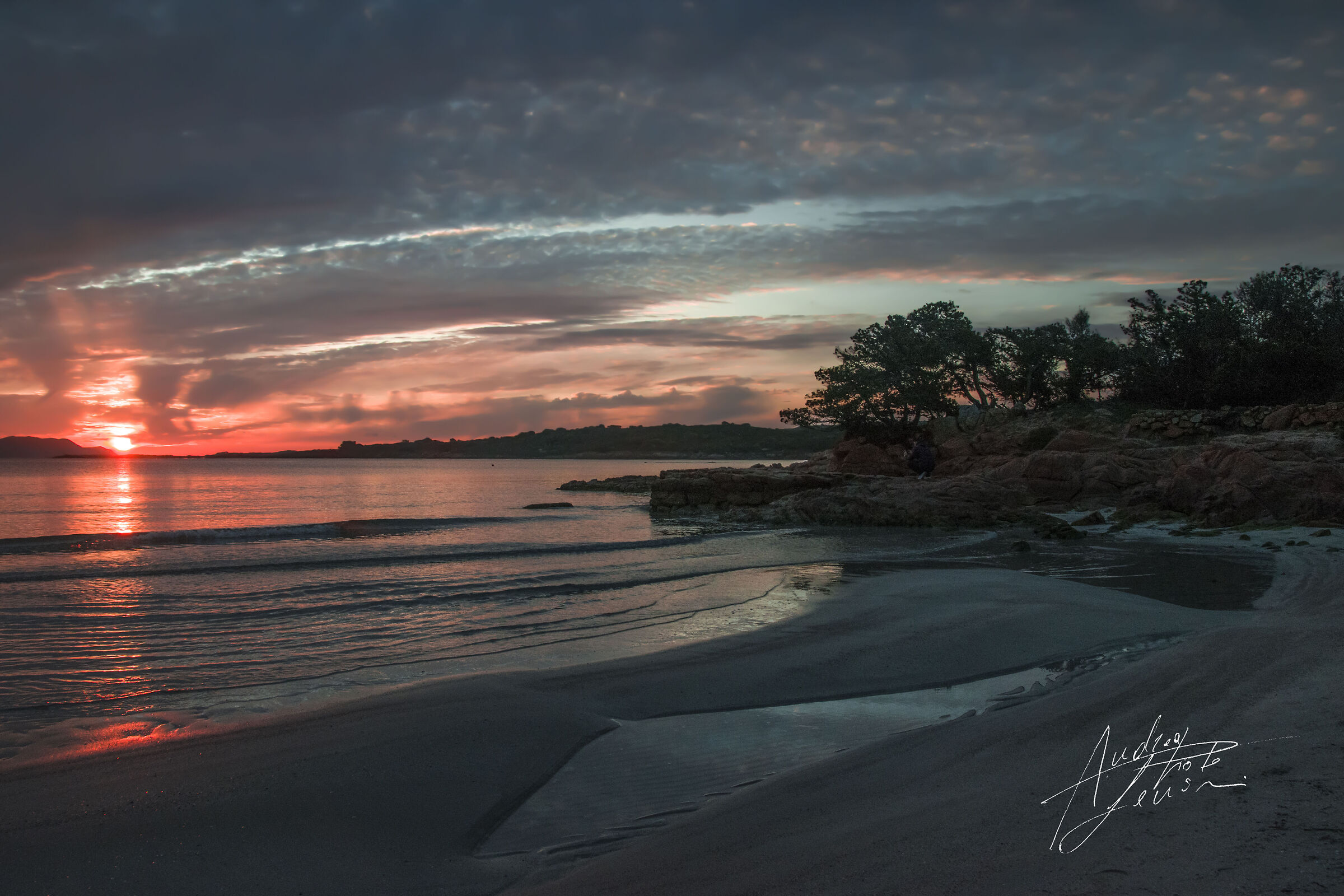 PORTO ISTANA BEACH