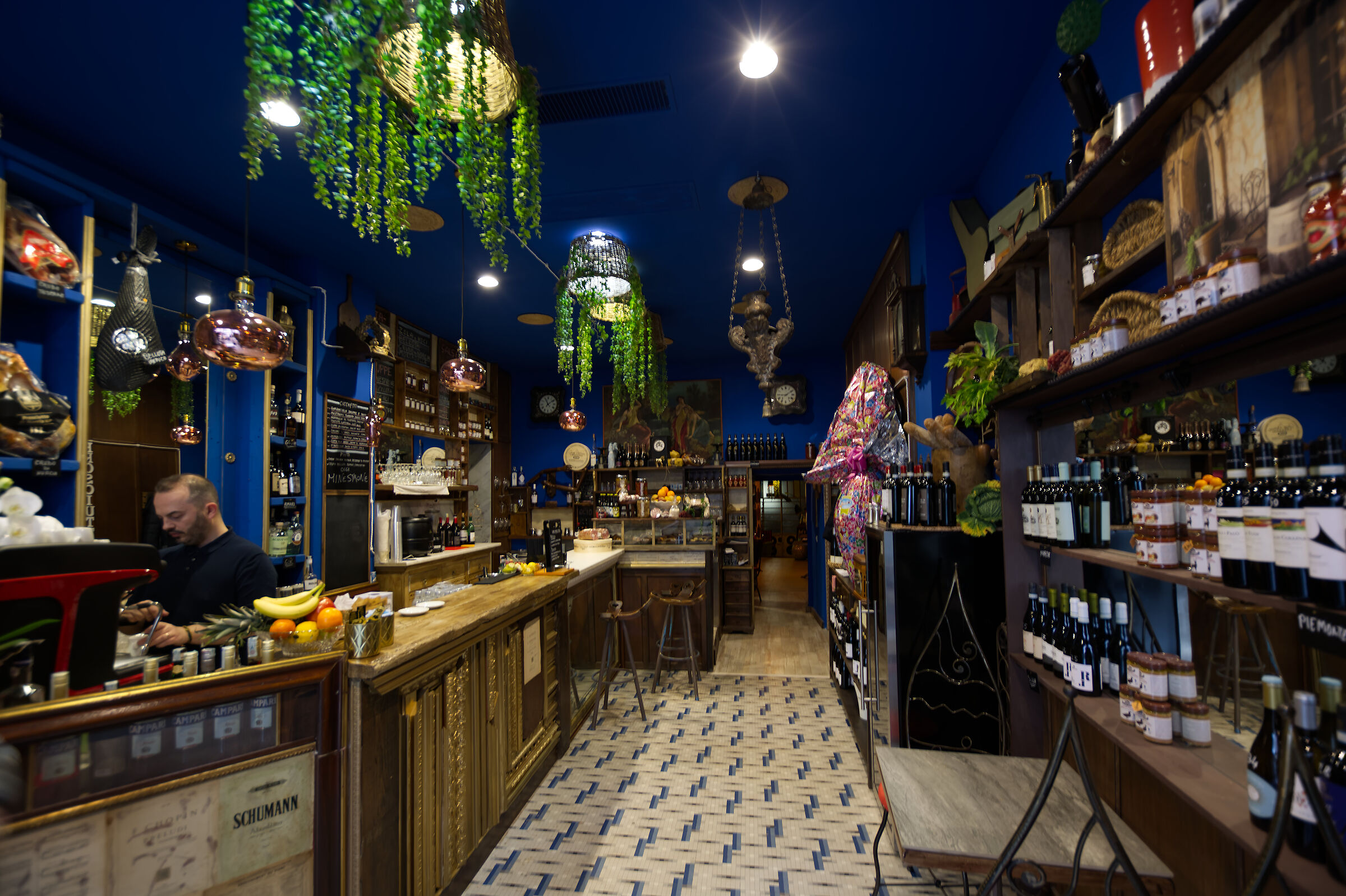 un gran bel bar a Vigevano