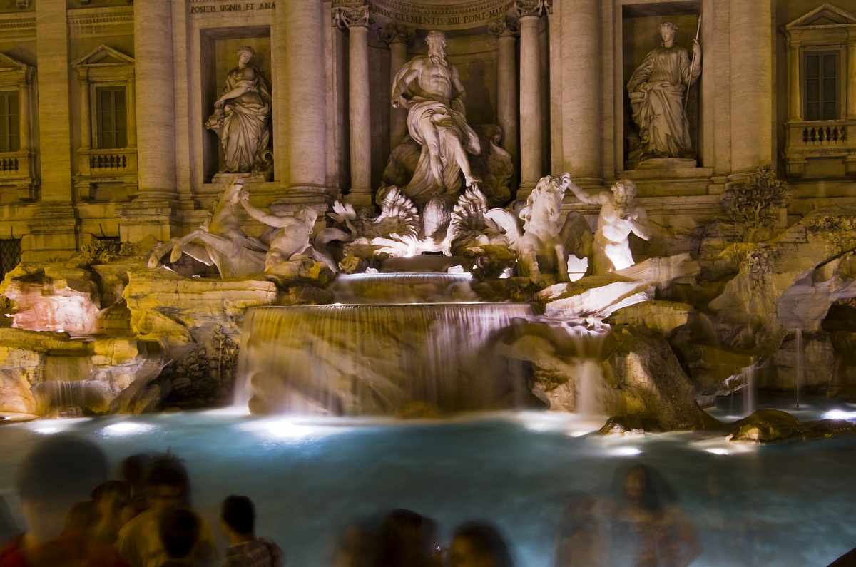 Trevi Fountain
