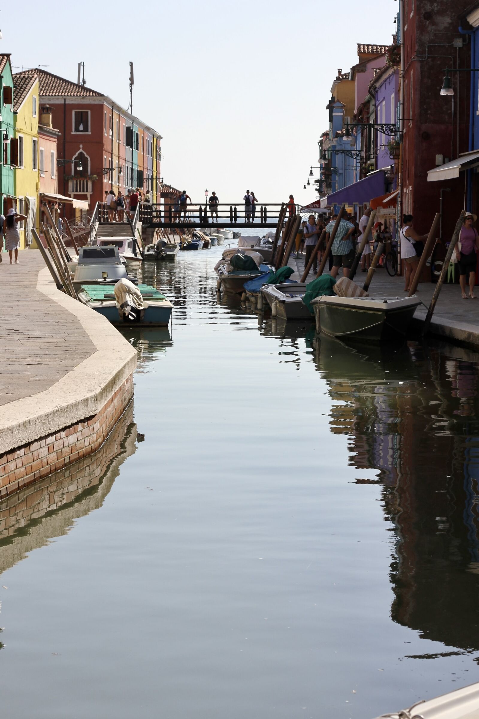 cromie e riflessi magici a Burano