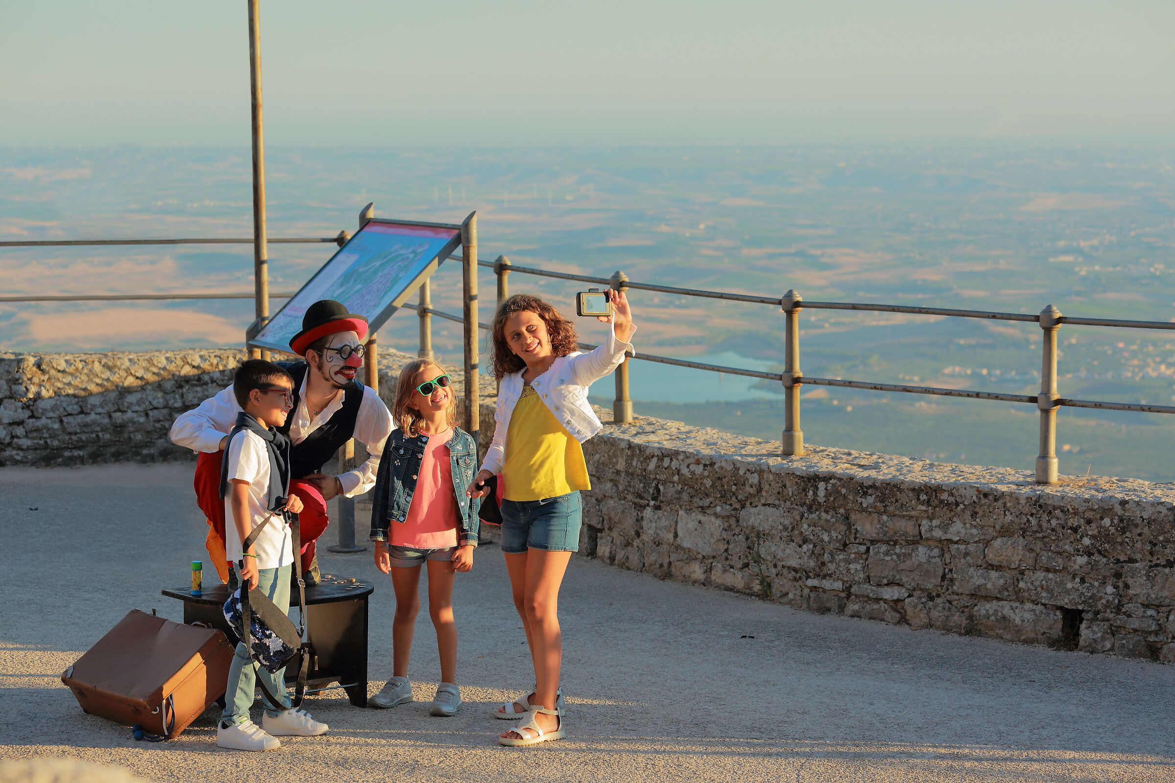 Let's take a selfie more recurd.