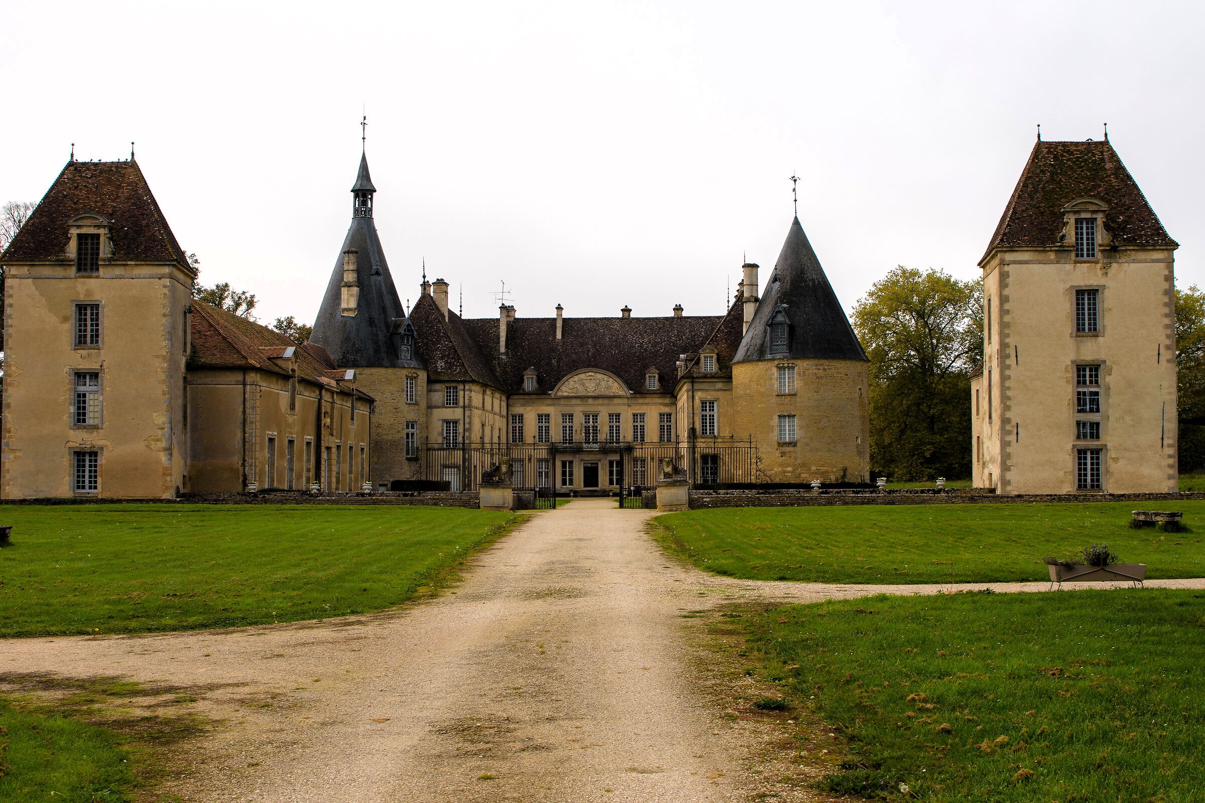 Chateau de Commarin