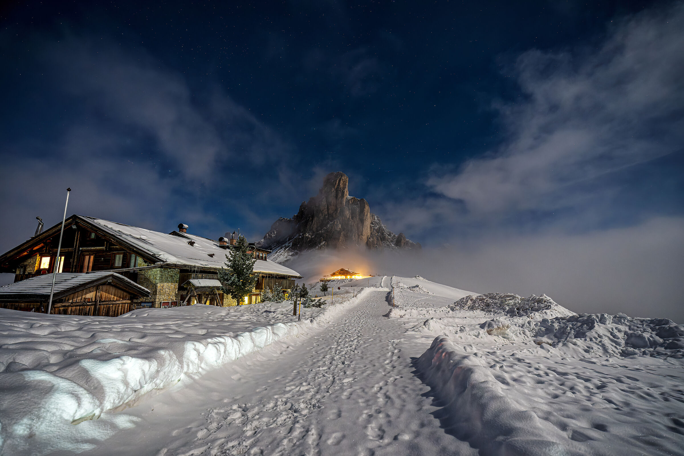 The snow and the Nuvolau