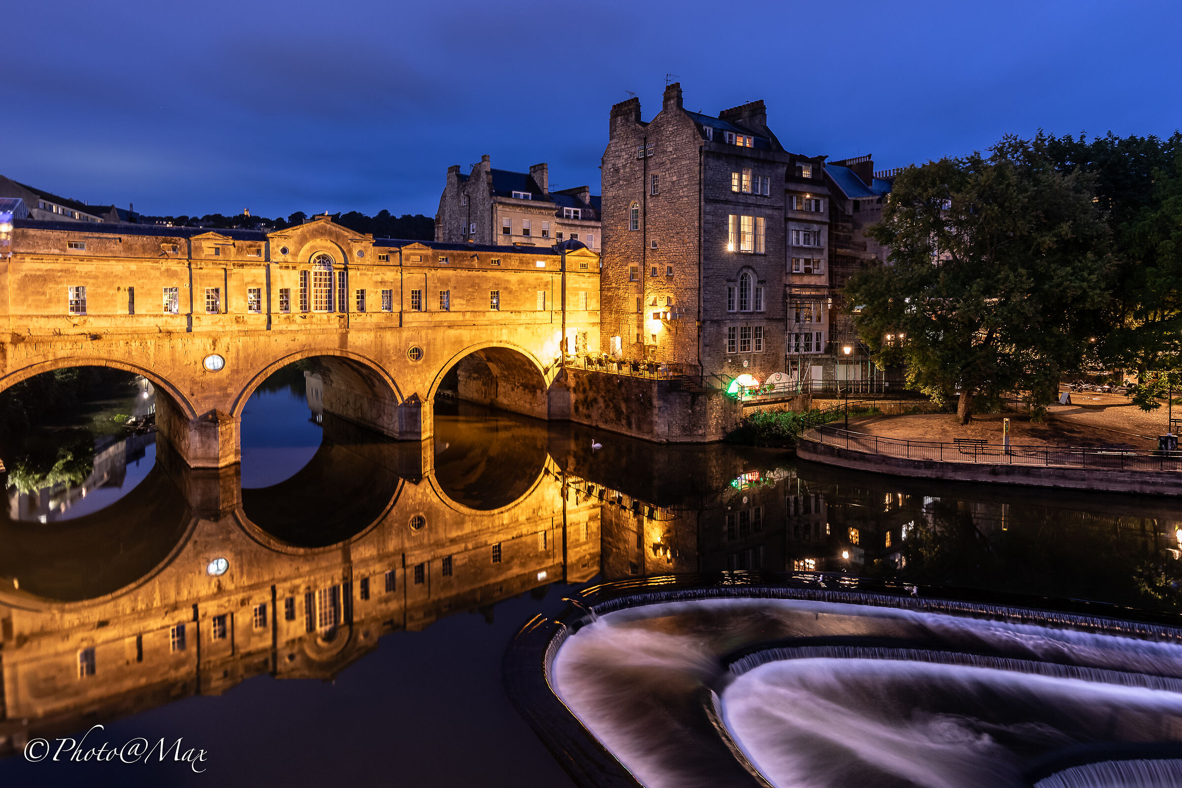 Pulteney Bridge , Bath