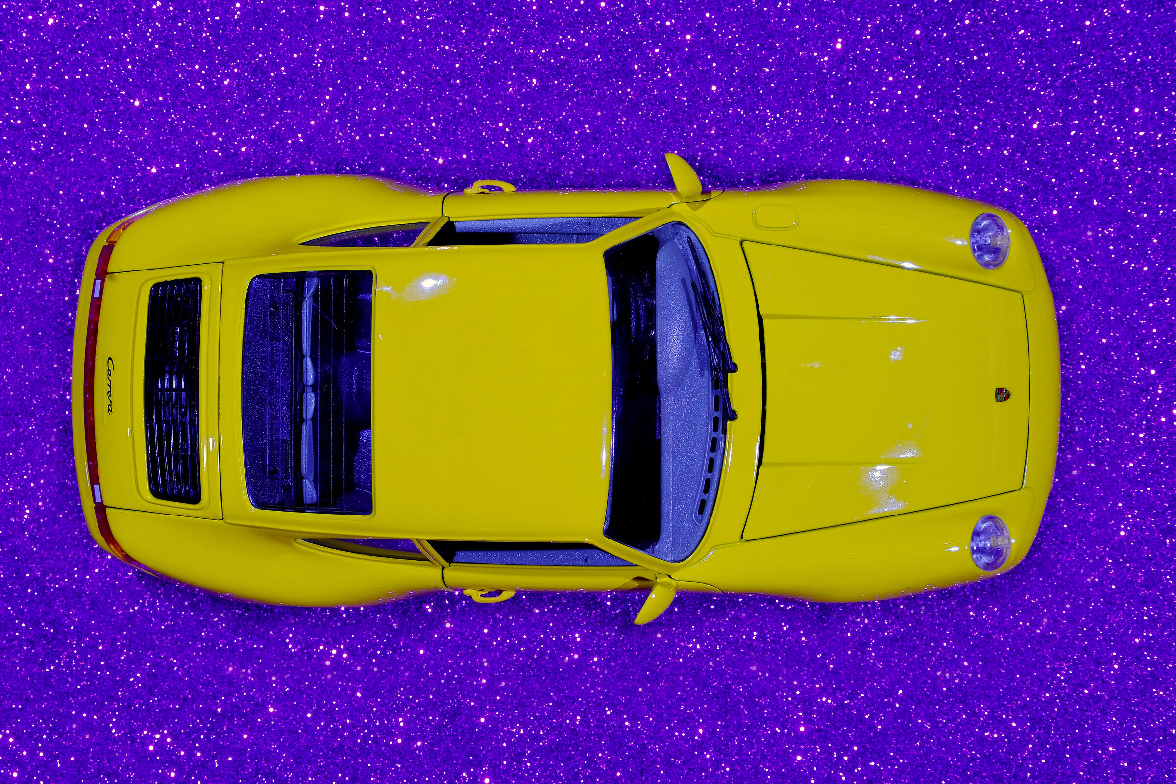Purple/Yellow - Porsche 911 Carrera