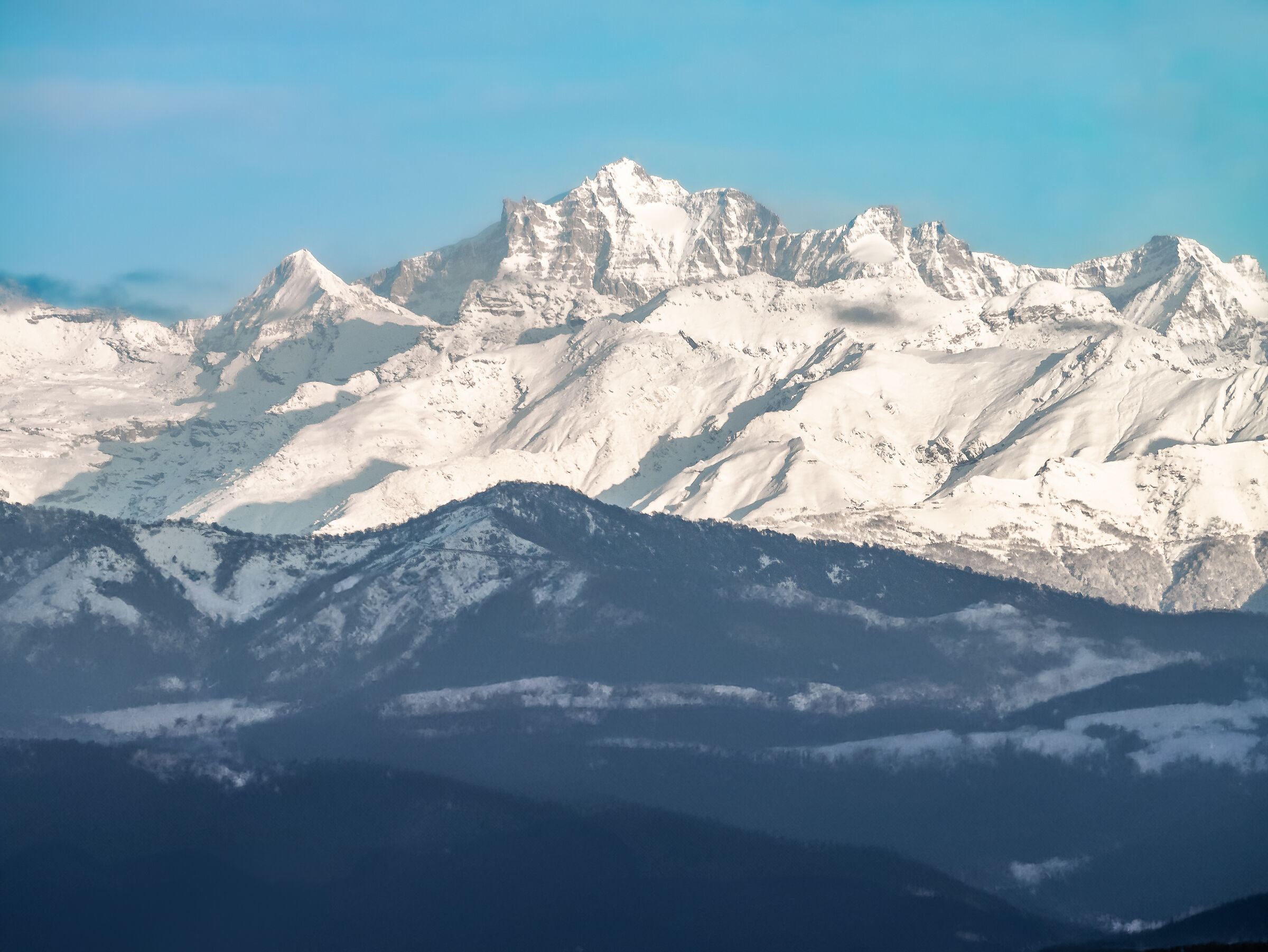 The whitewashed Gran Paradiso...