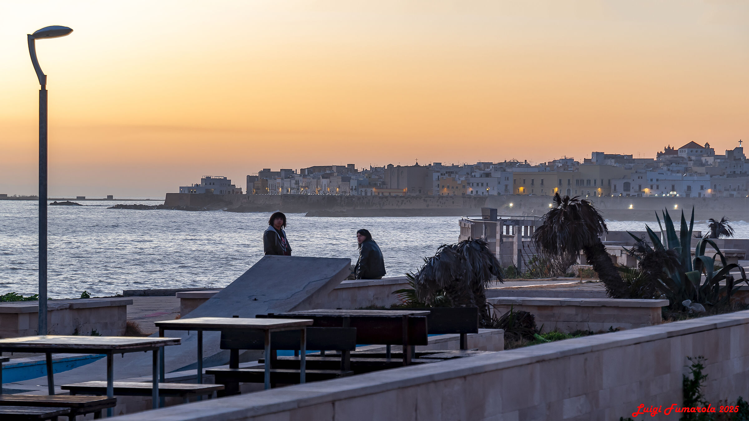 Sunset on the promenade.