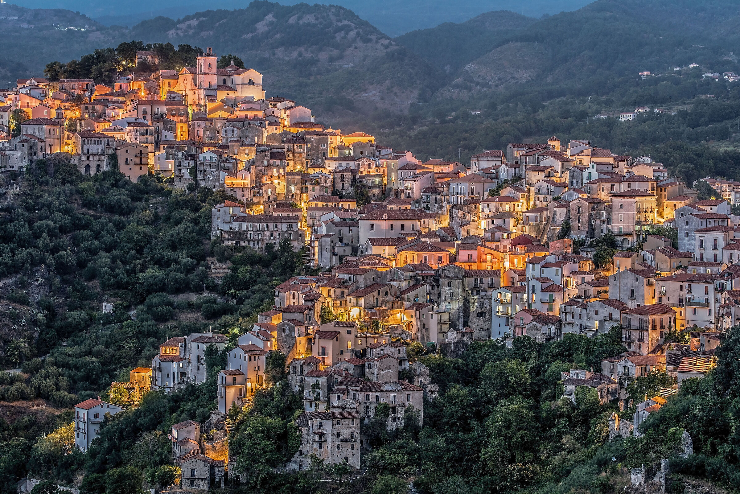 il borgo di Rivello.