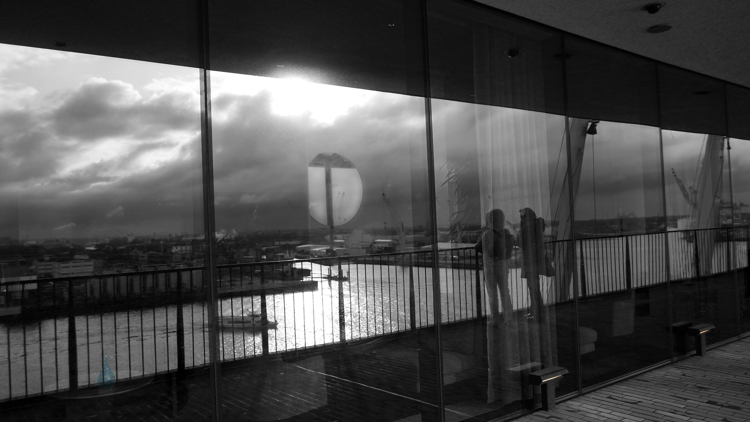 Hamburg - reflections