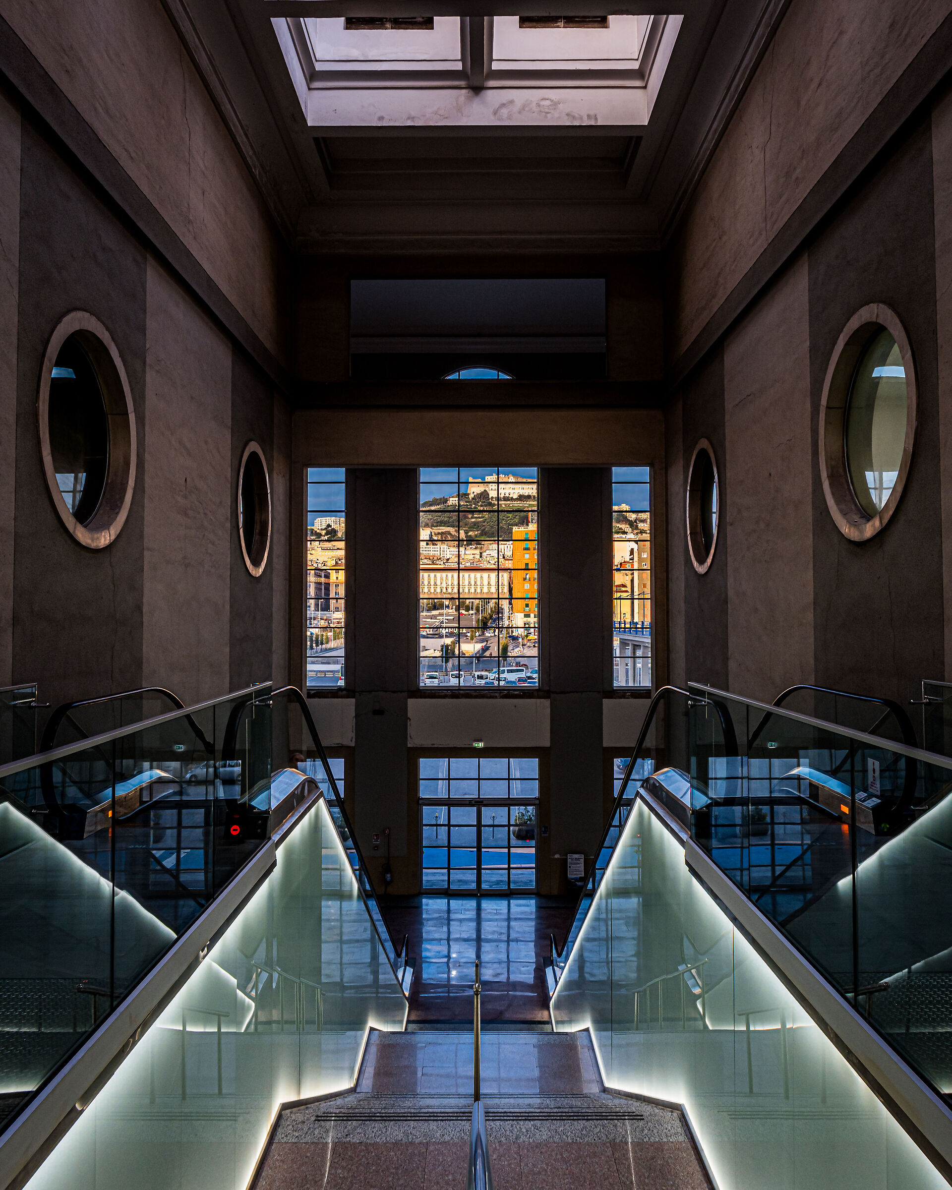 Stazione marittima Napoli