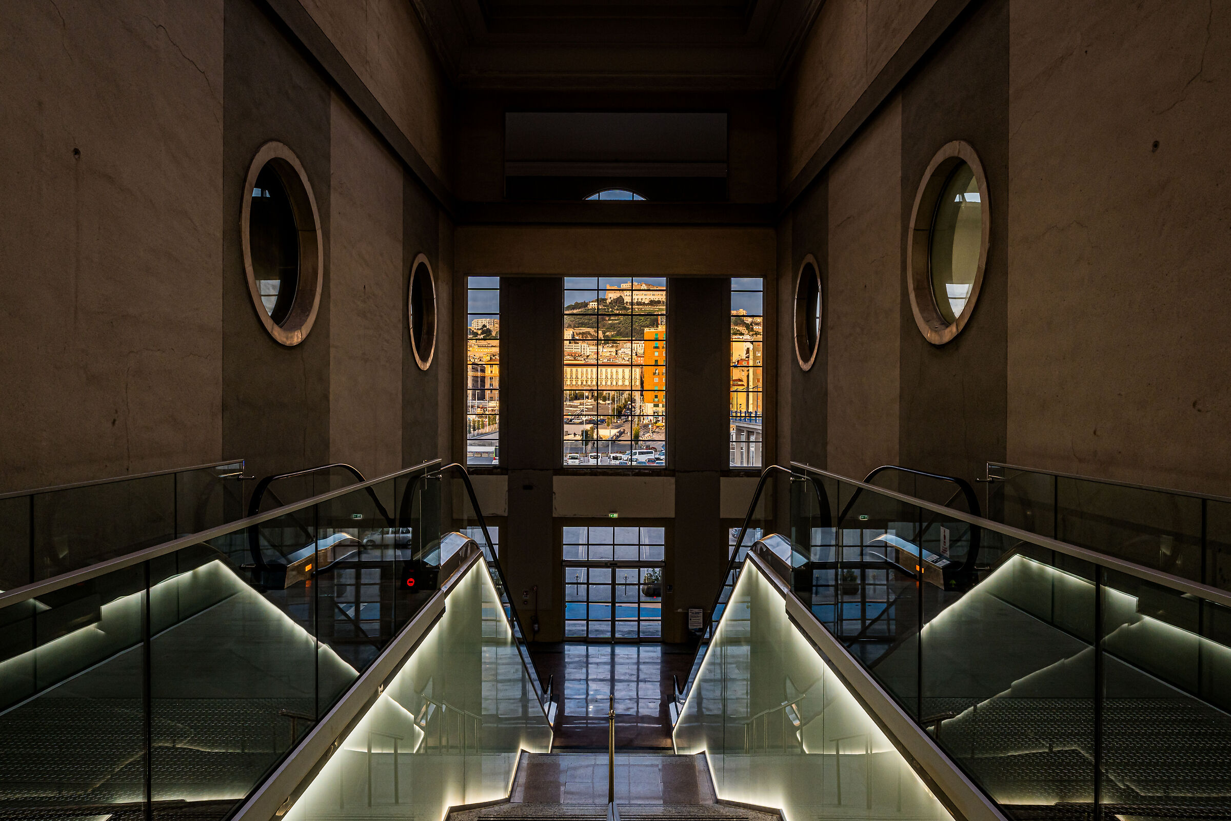 Stazione marittima Napoli