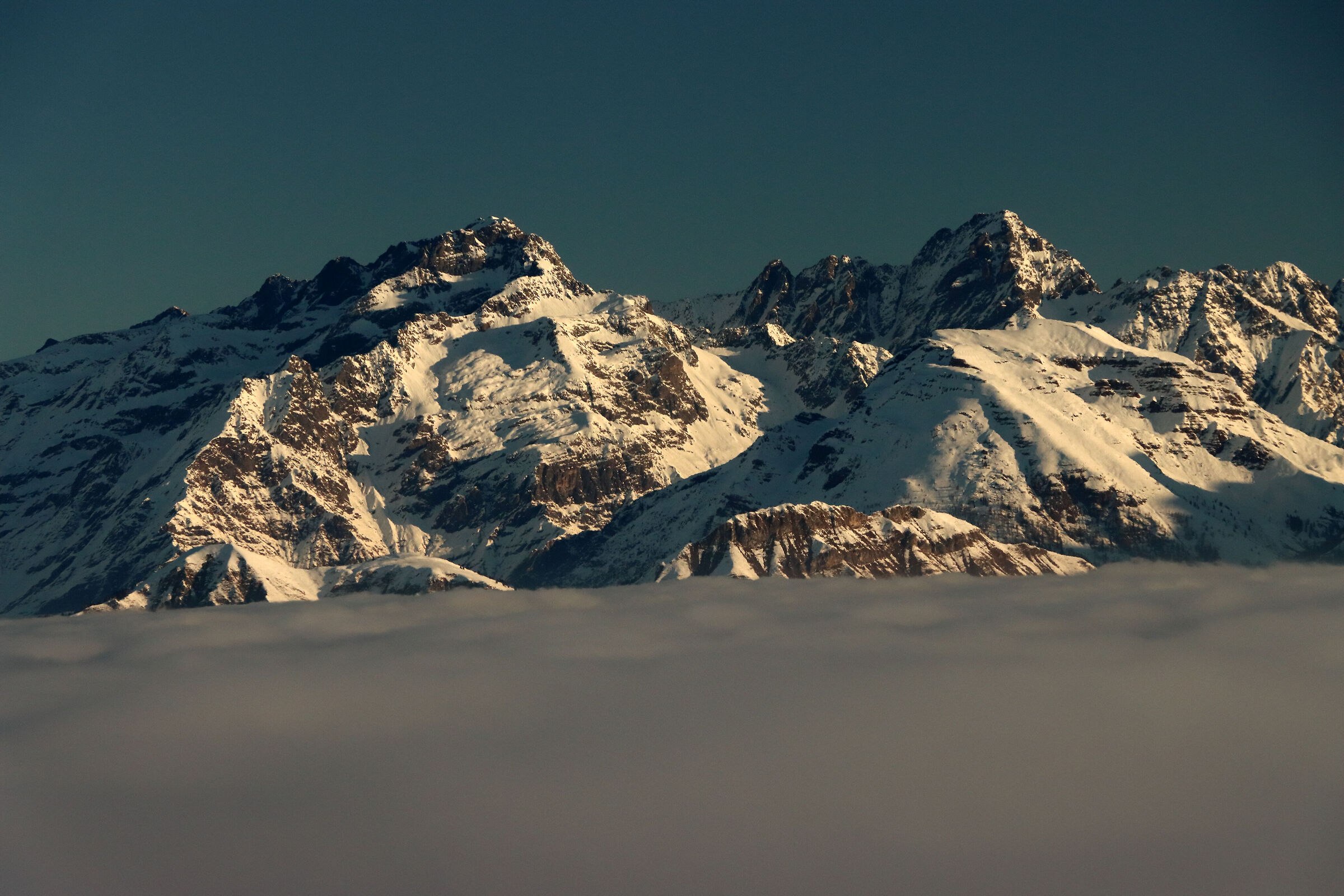 the colossi emerge - Orobie Alps -