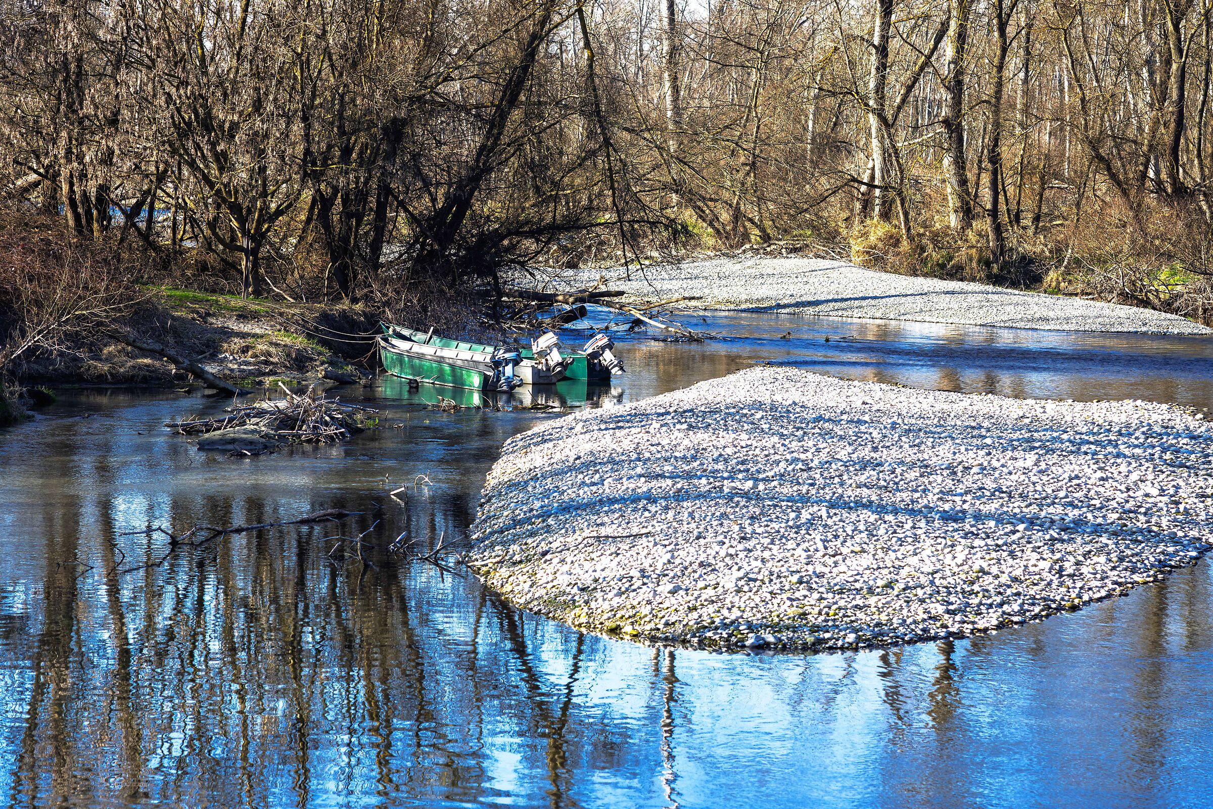 Il fiume azzurro