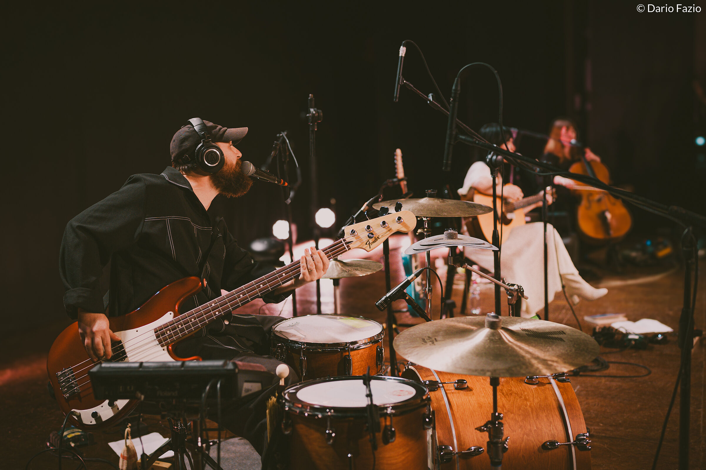 Erica Mou - Live @ Teatro Forma (BA)