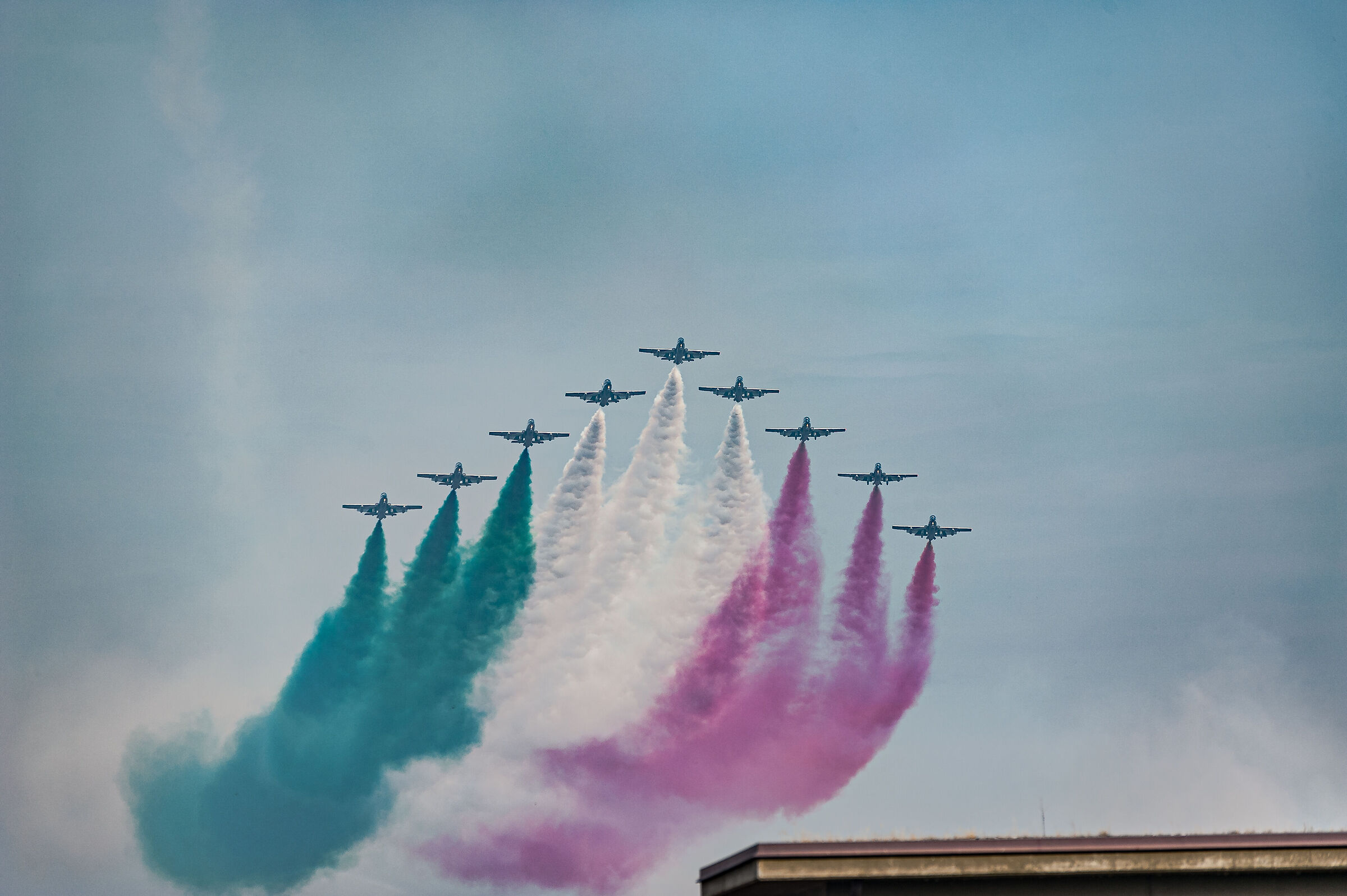 Frecce tricolori at the Baloon festival