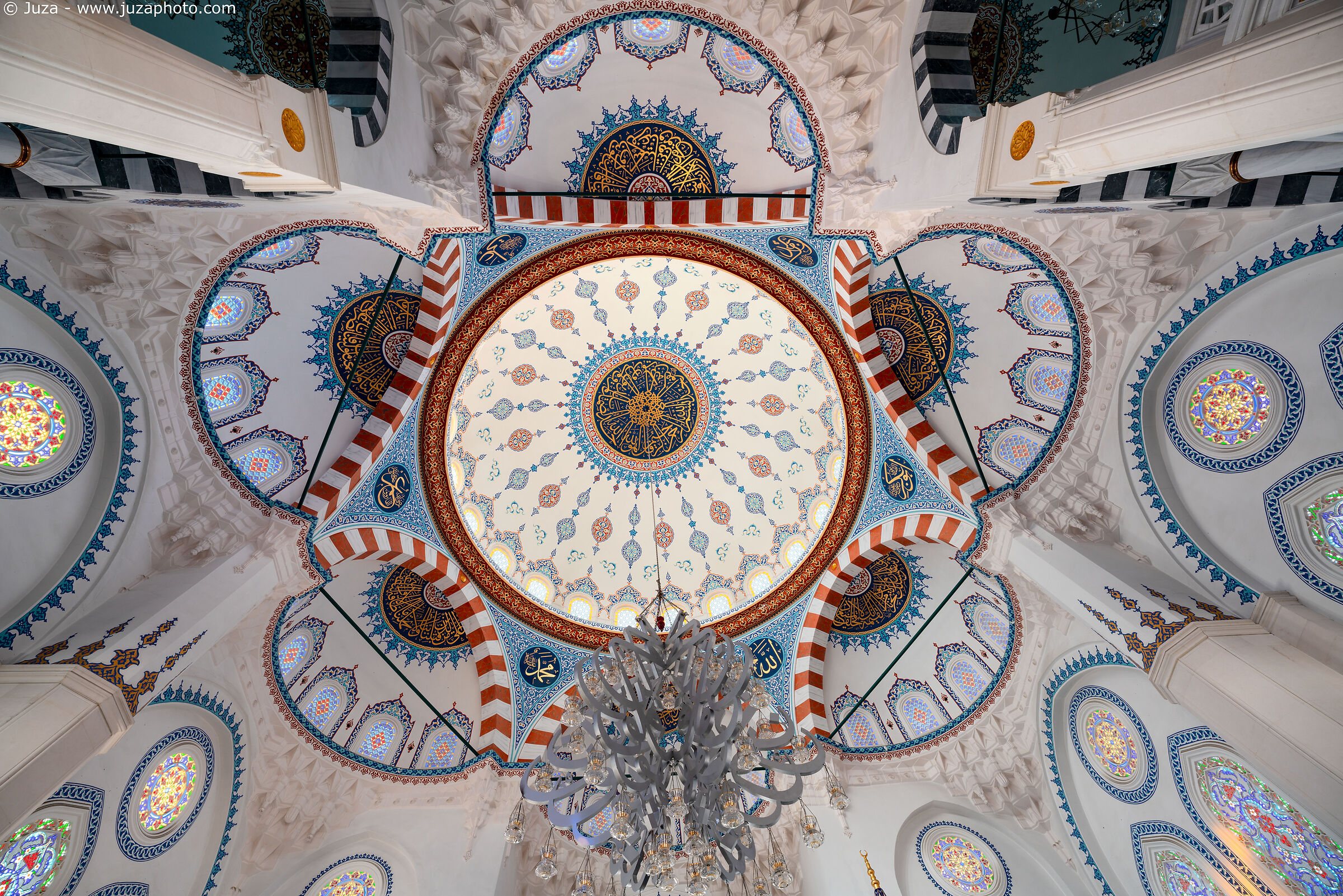 The turn of Tokyo Camii