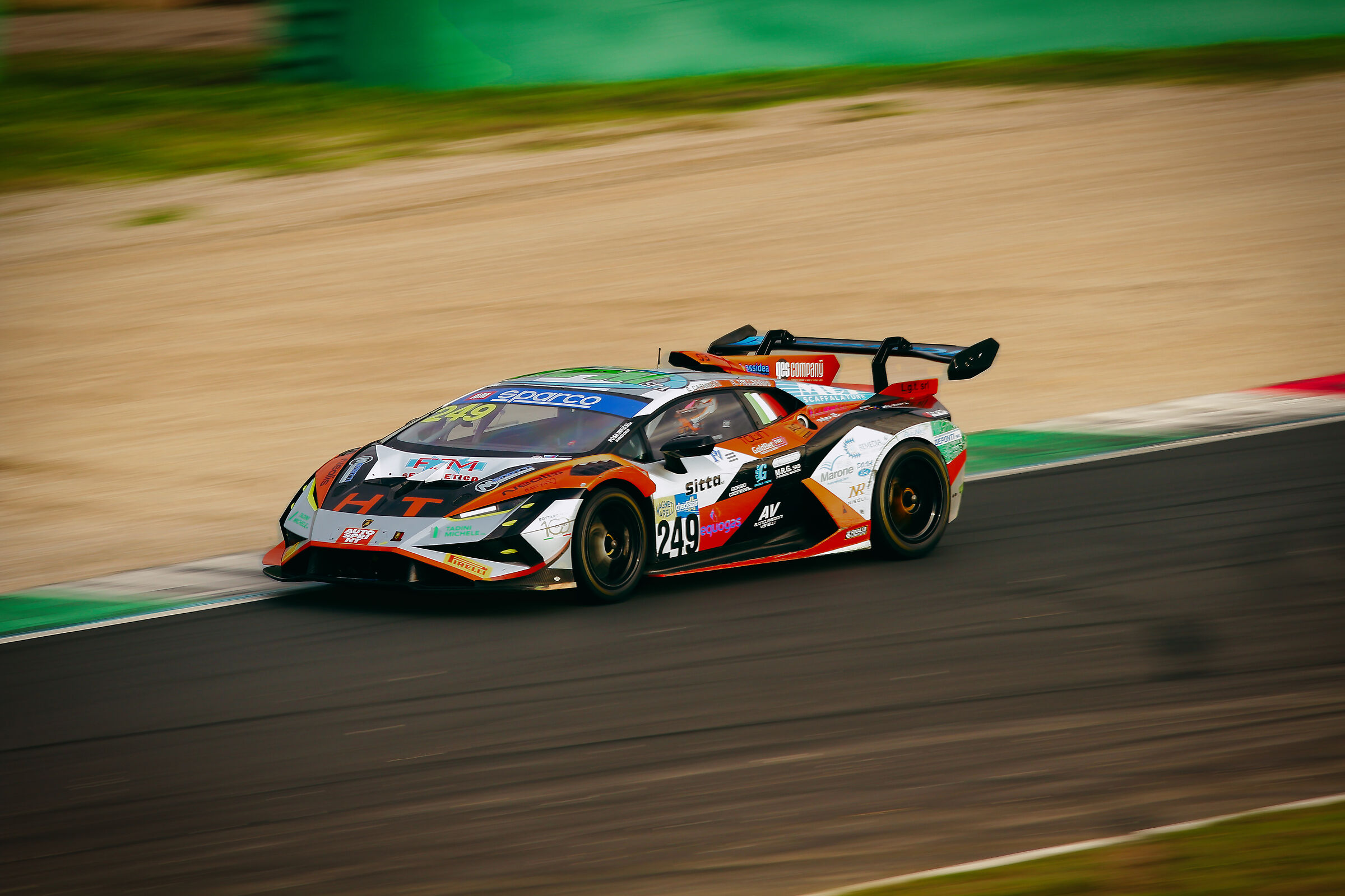 lamborghini huracan evo