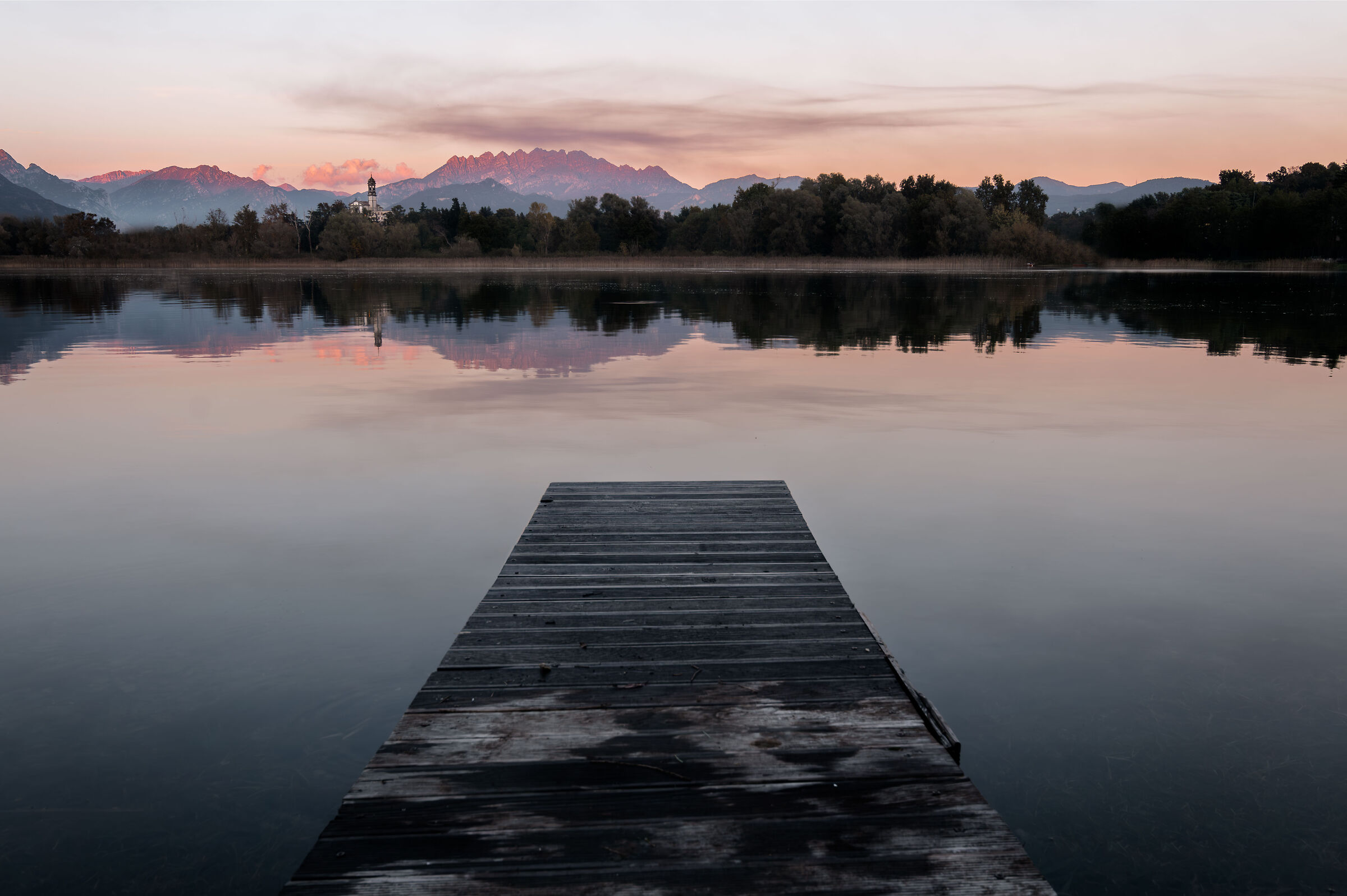 Sunset over Lake Pusiano from Rogeno