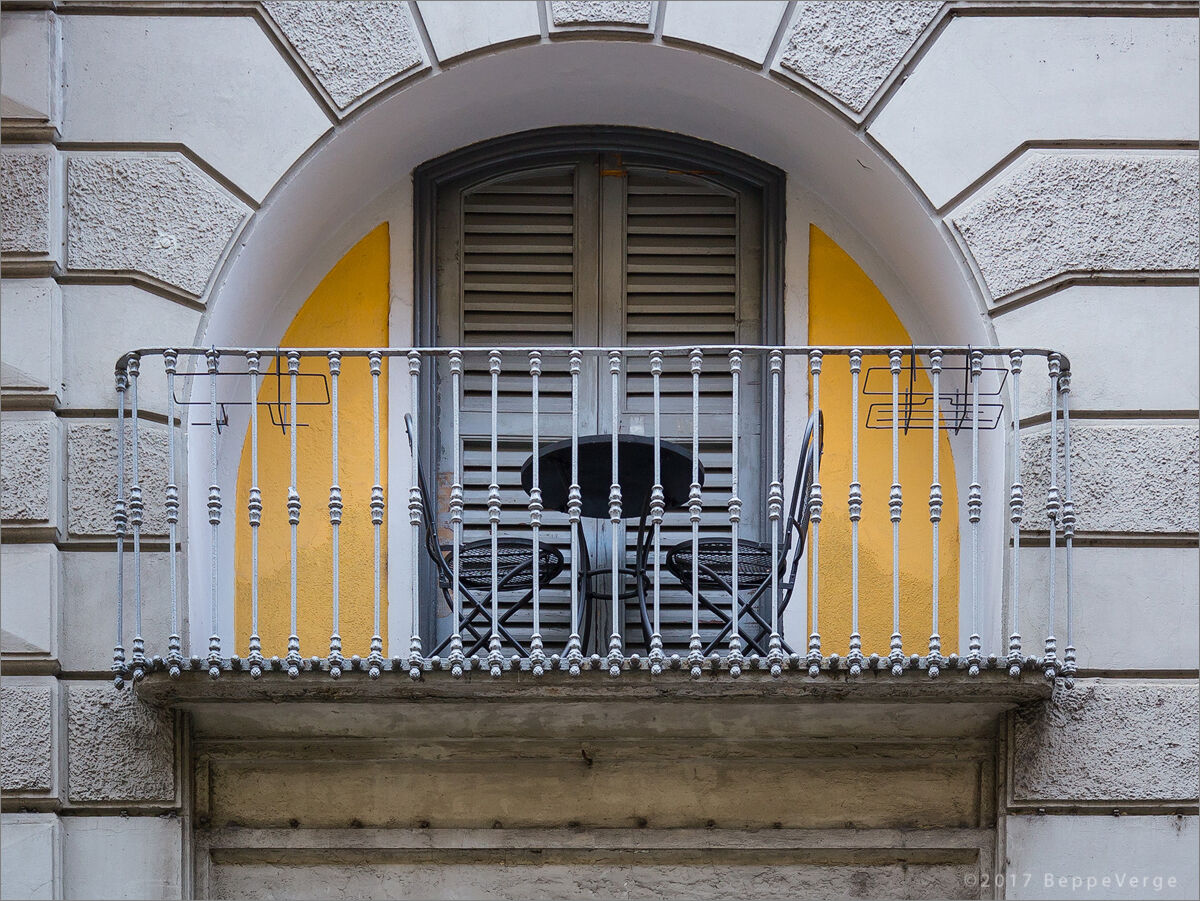 Large furnished terrace