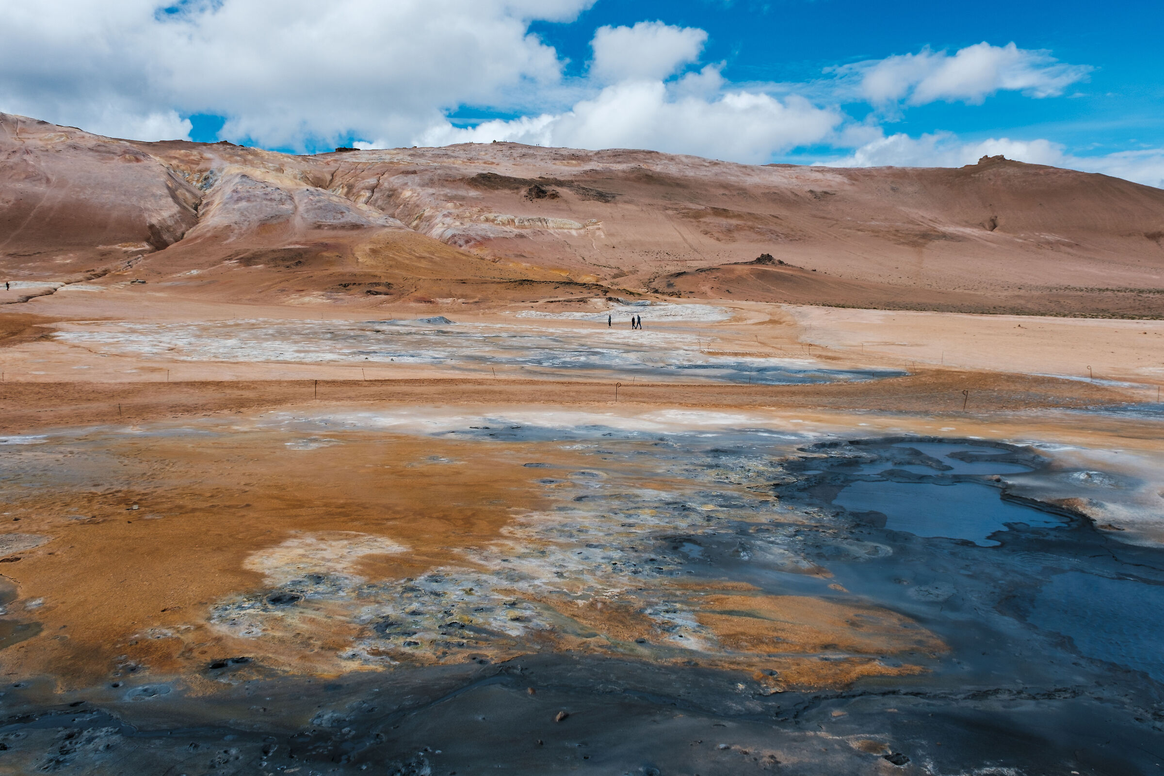 The colors of Hverir