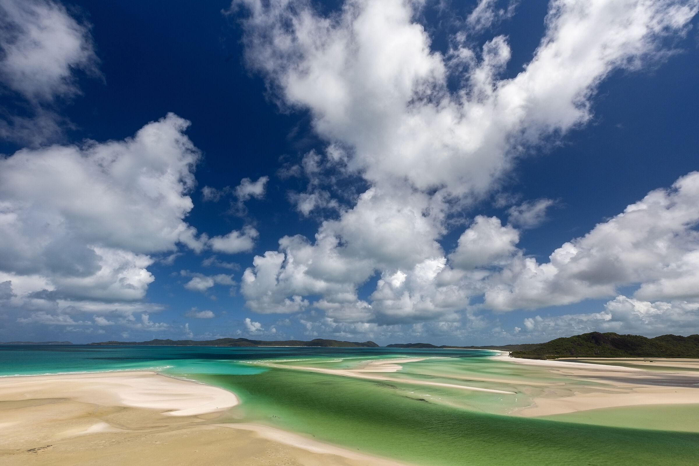 Whiteheaven beach colors