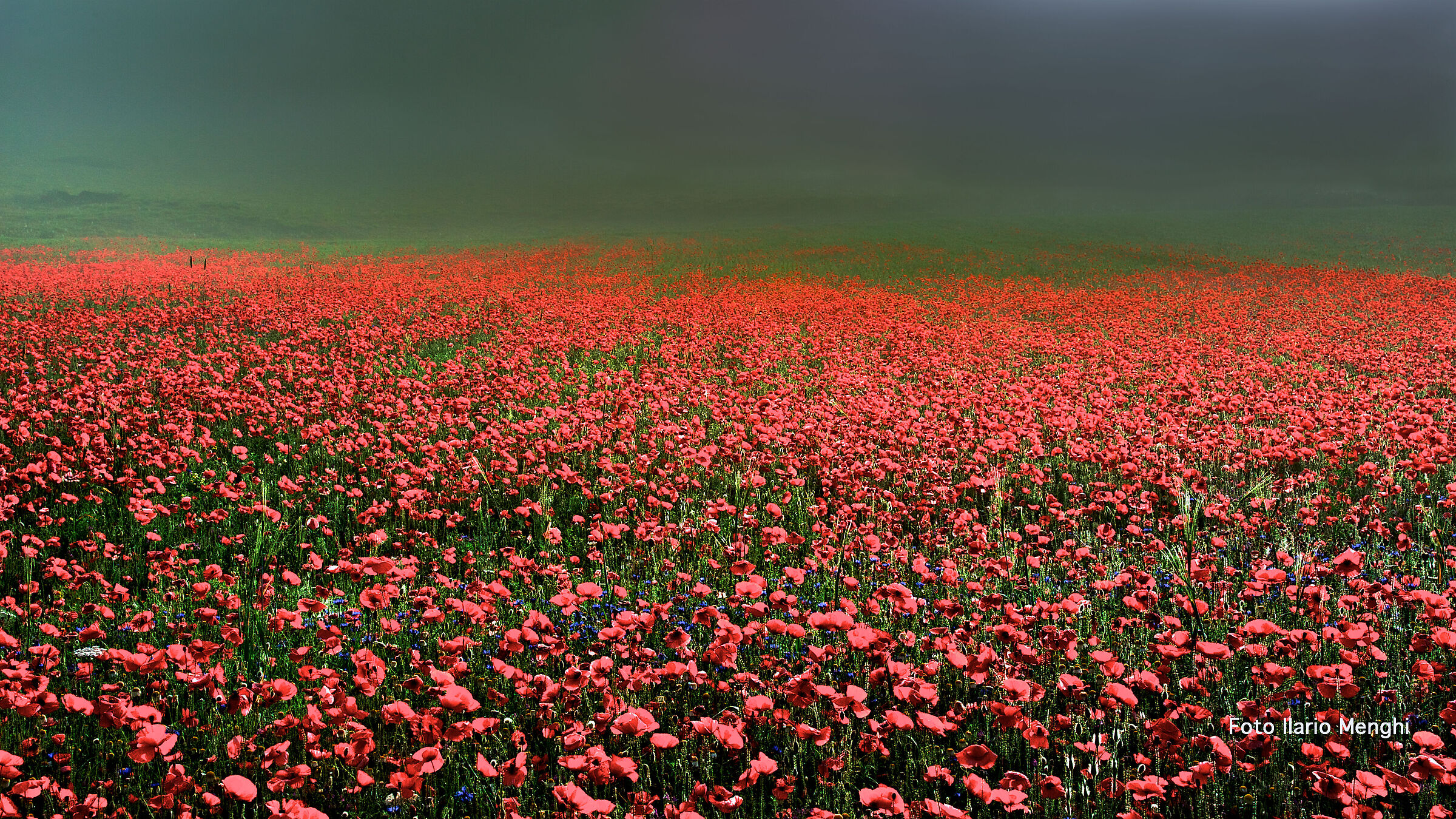 sunrise under Mount Vettore in Castelluvvio