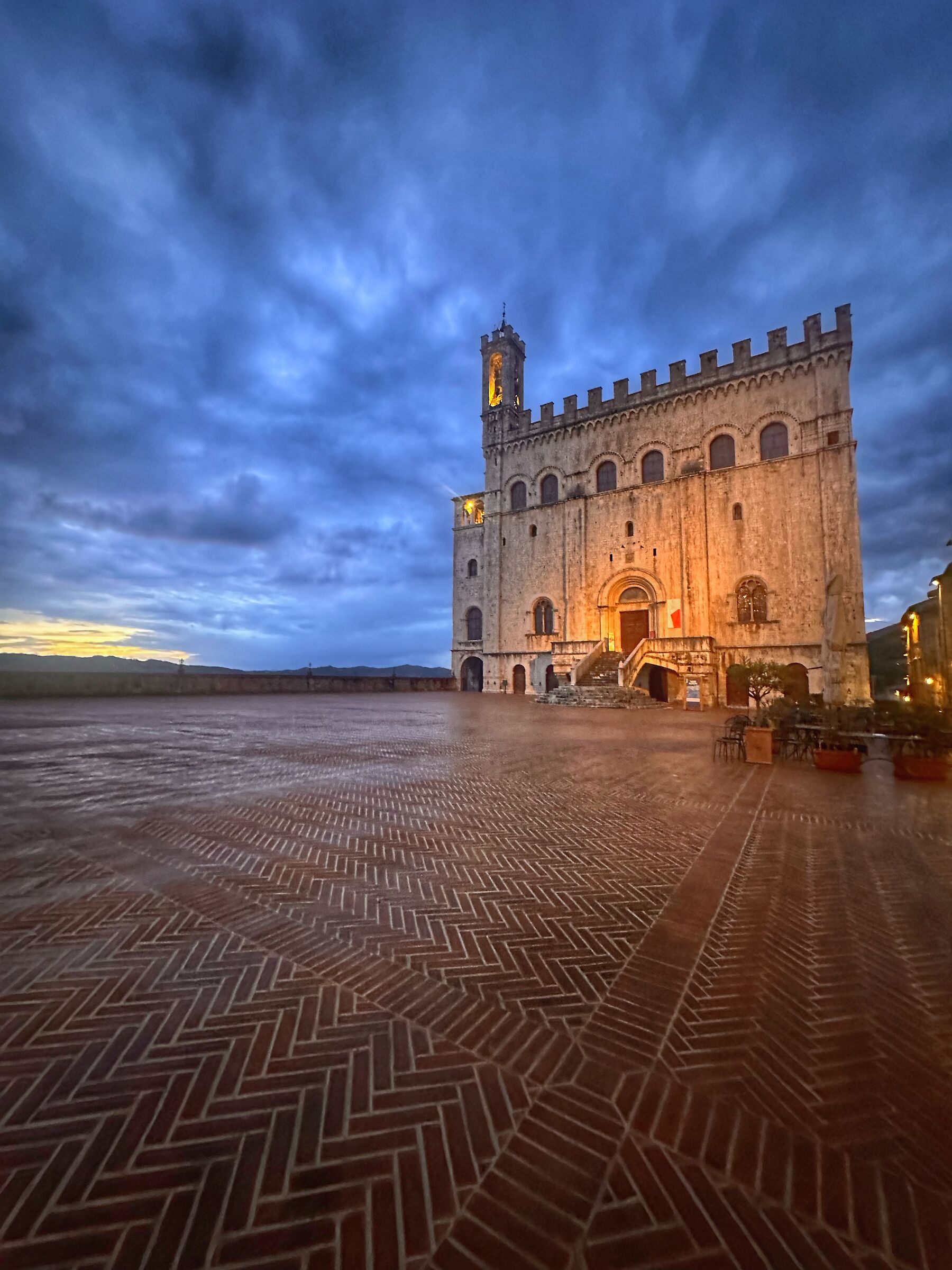 Gubbio la città di pietra