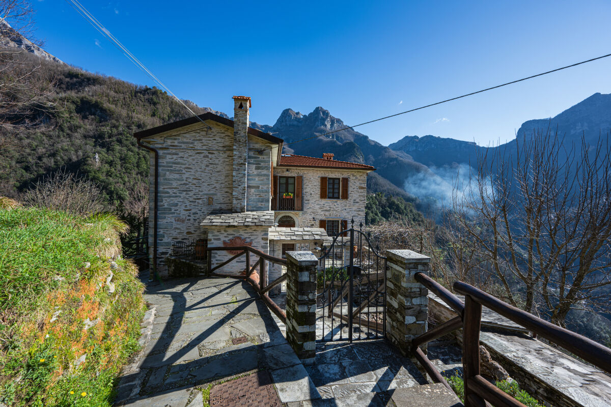 Pruno- Alta Versilia