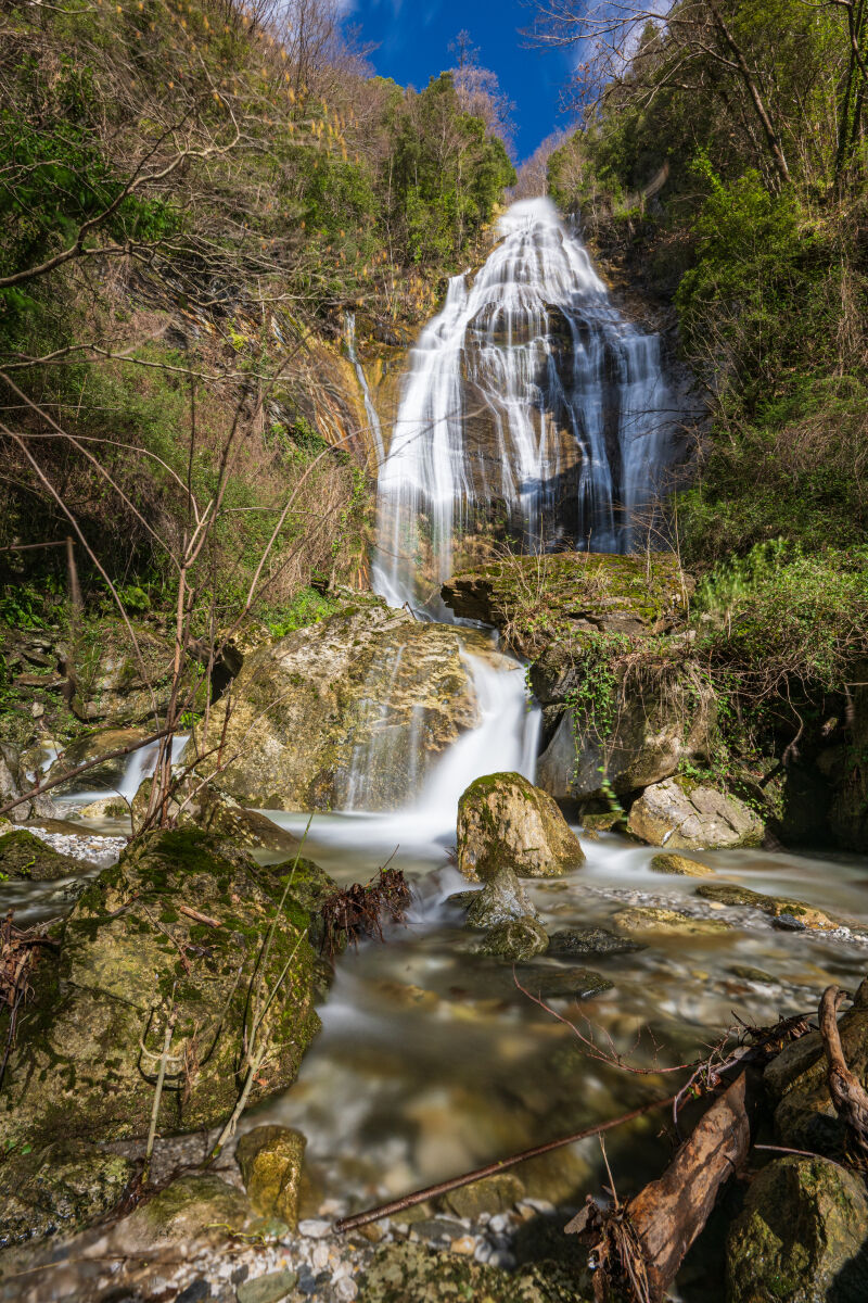 Pruno- Cascate acquapendente
