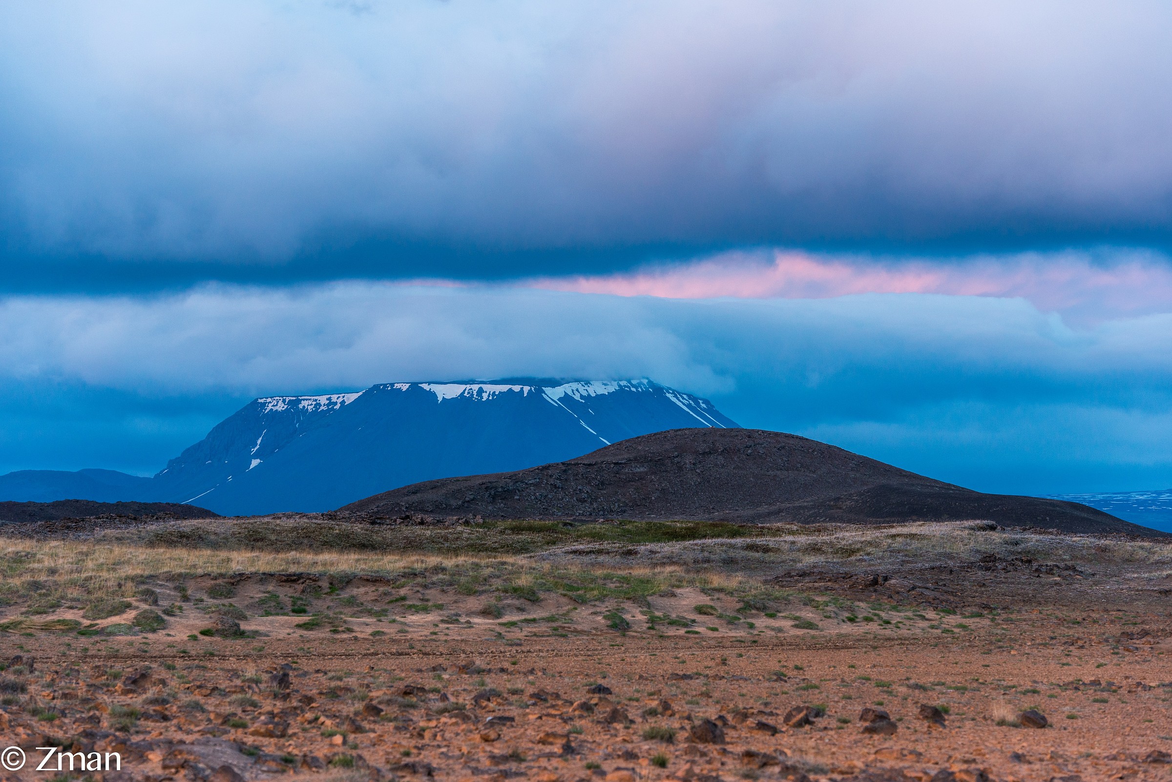 Tempesta in fase di preparazione sul vulcano
