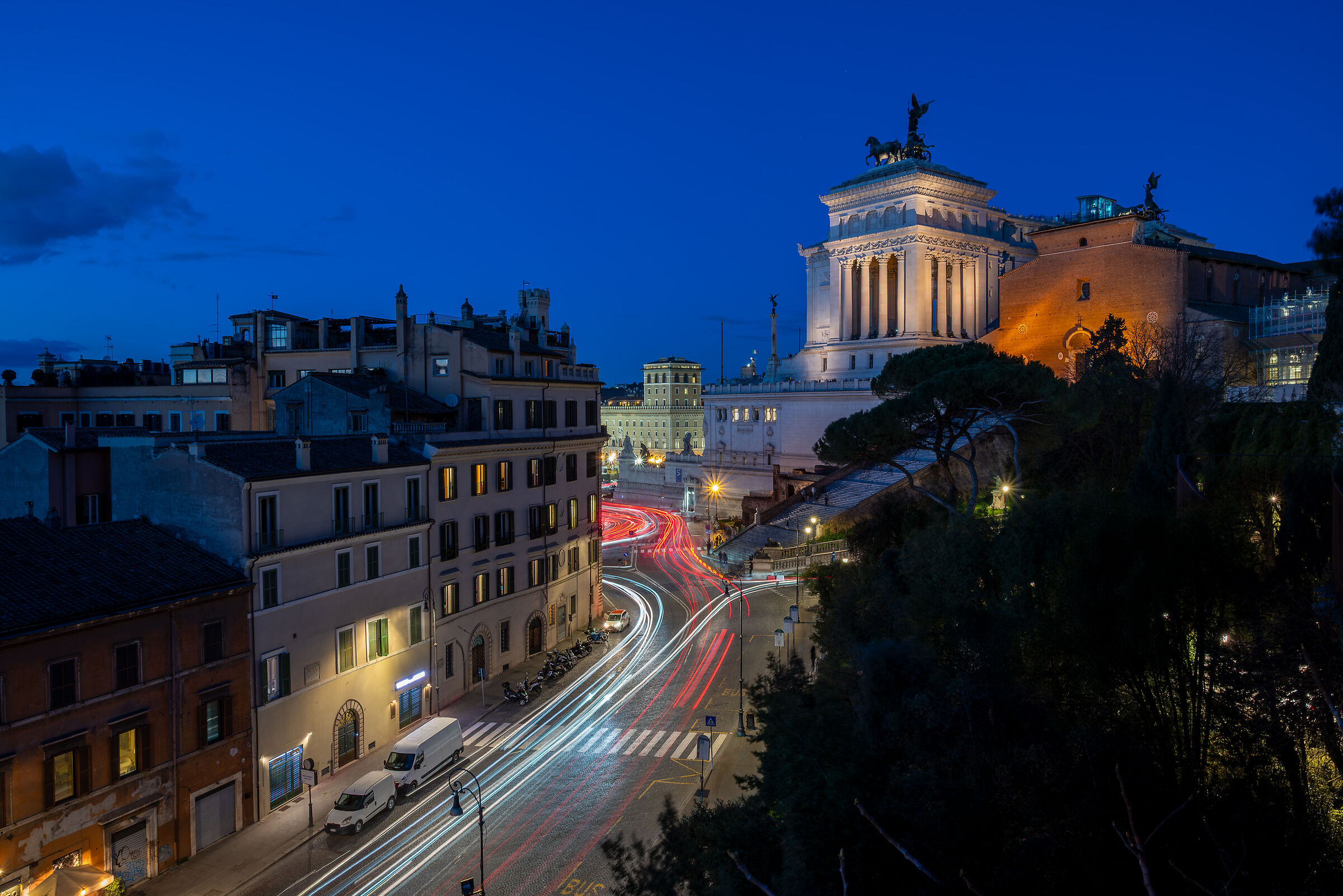 Paths of light at the Vittoriano