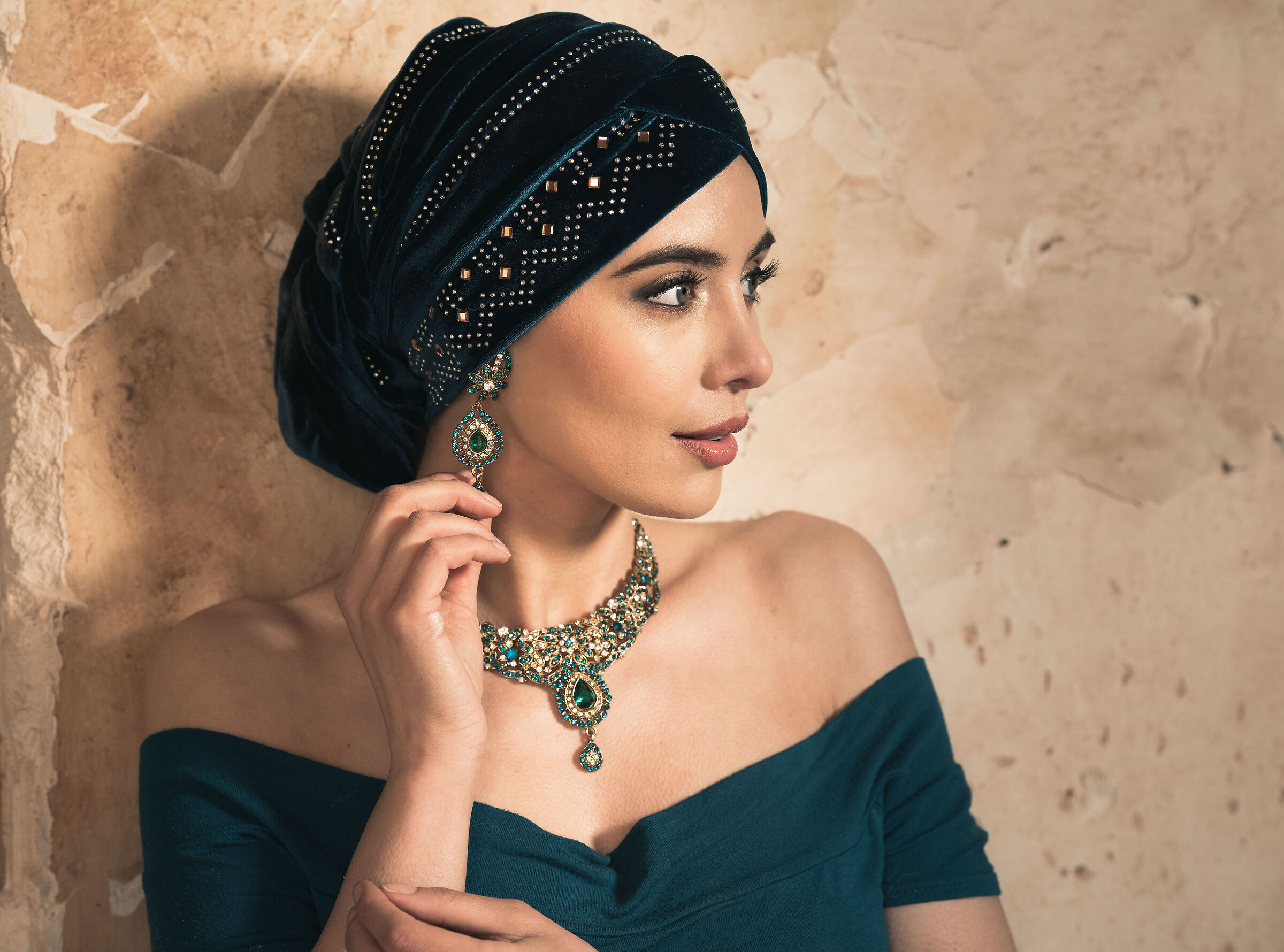 Leela - In the beautiful light of Morocco