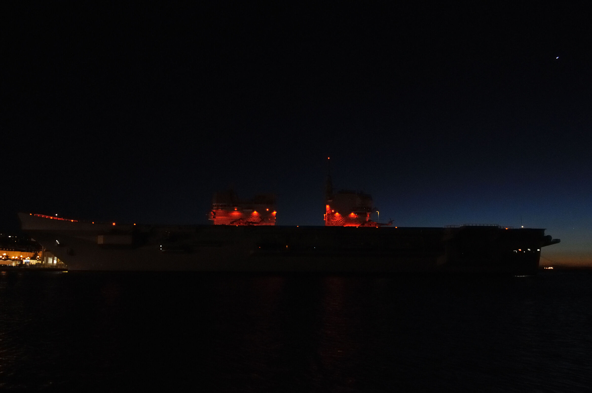 "Trieste" nella sera