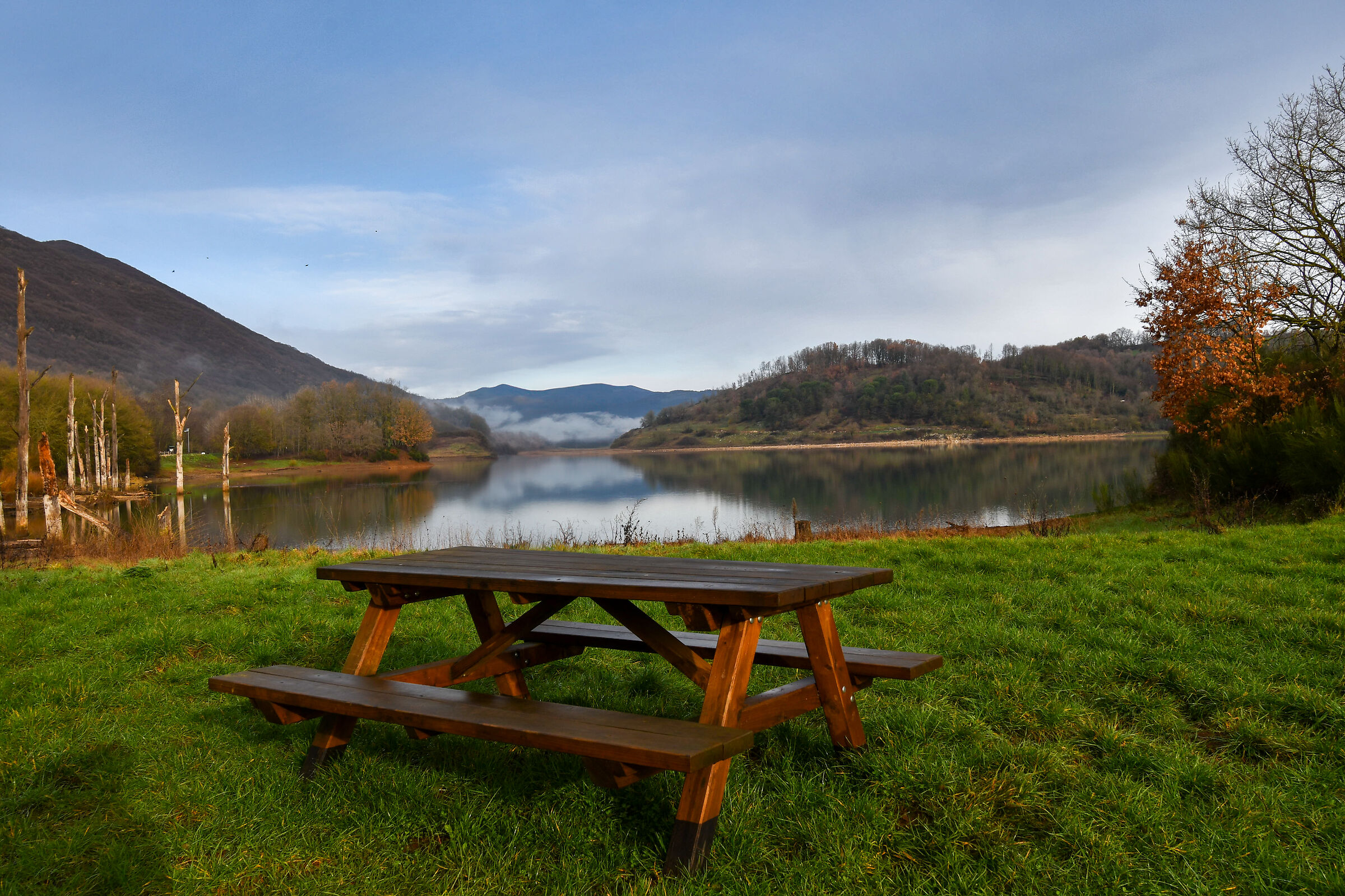 Lago di Canterno.