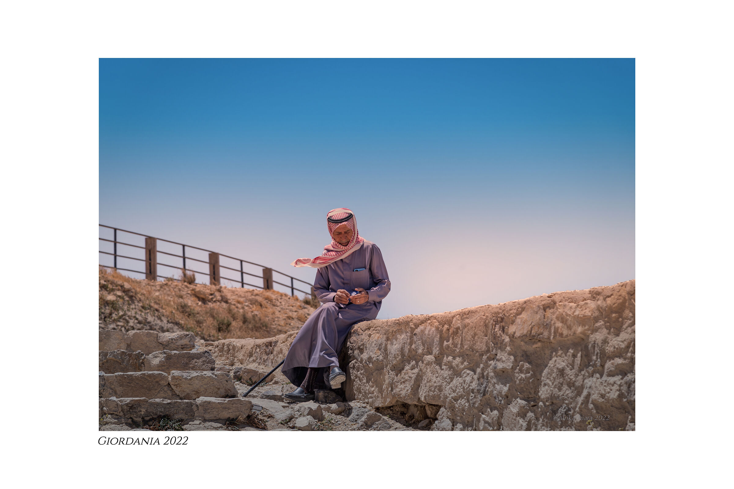 I look at you and... I'm speechless!